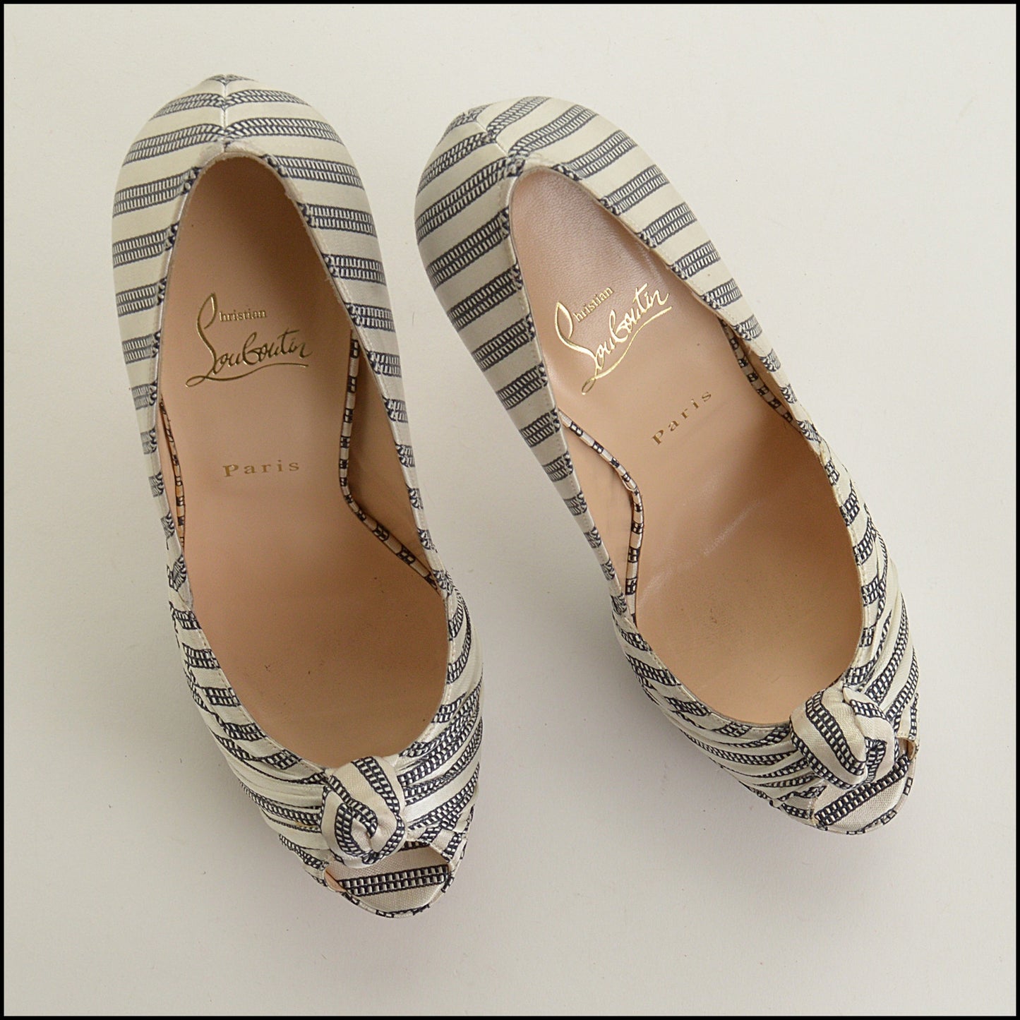 RDC15538 CHRISTIAN LOUBOUTIN Black/White Damas Greissimo Peeptoe Pump Size 41