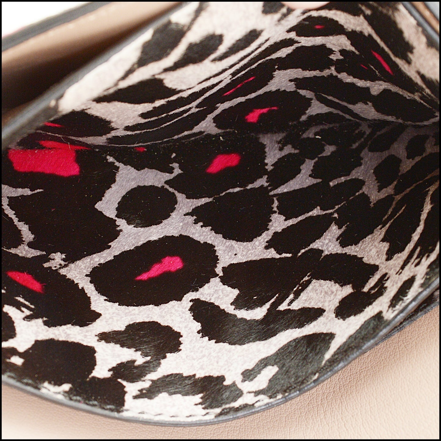 RDC14658 VALENTINO Leopard Print Pony Fur Rockstud Wrist Clutch