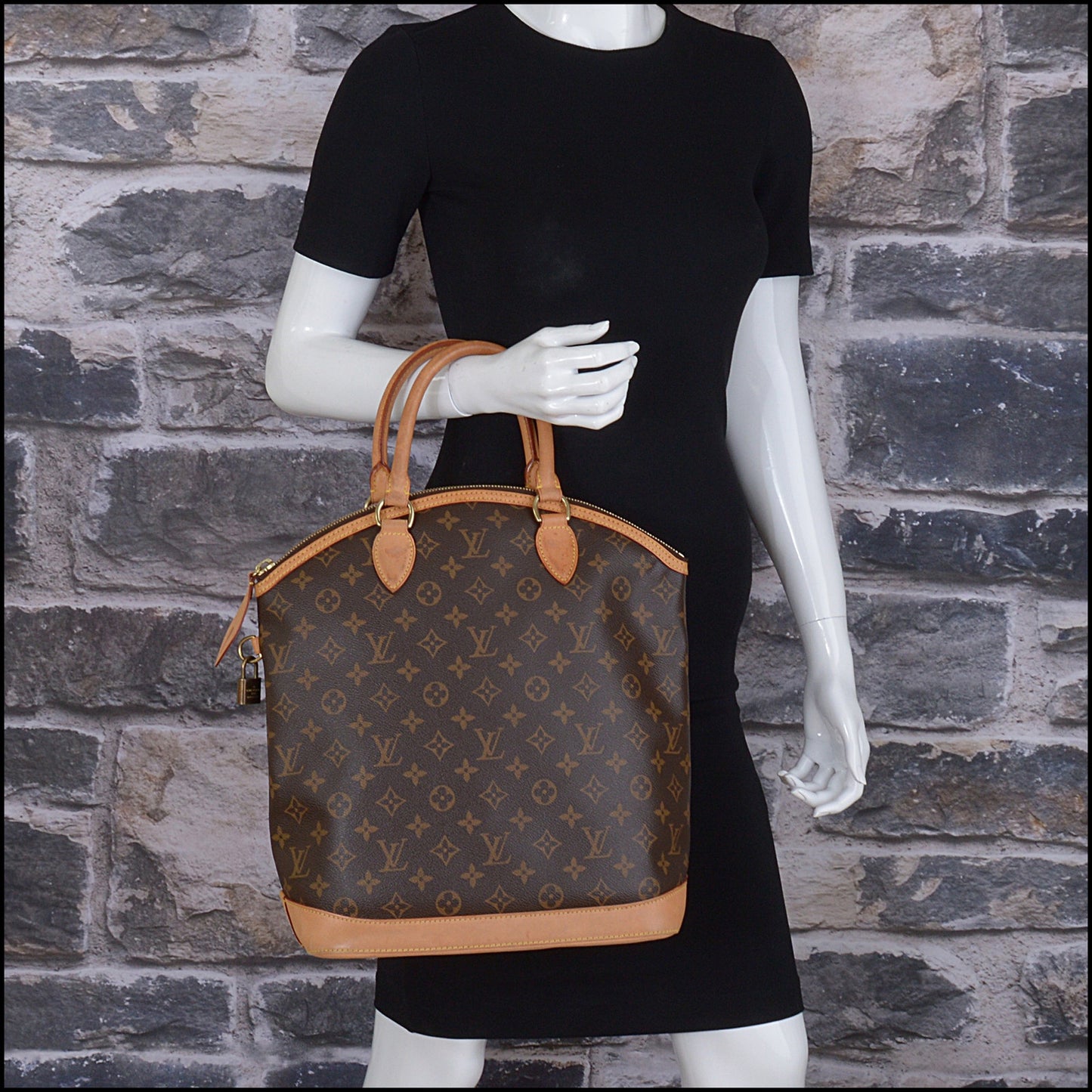 RDC15101 LOUIS VUITTON Brown LV Monogram Vertical Lockit Shoulder Bag
