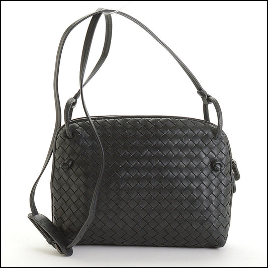 RDC14829 BOTTEGA VENETA 2010 Black Nappa Leather Intrecciato Nodini Crossbody