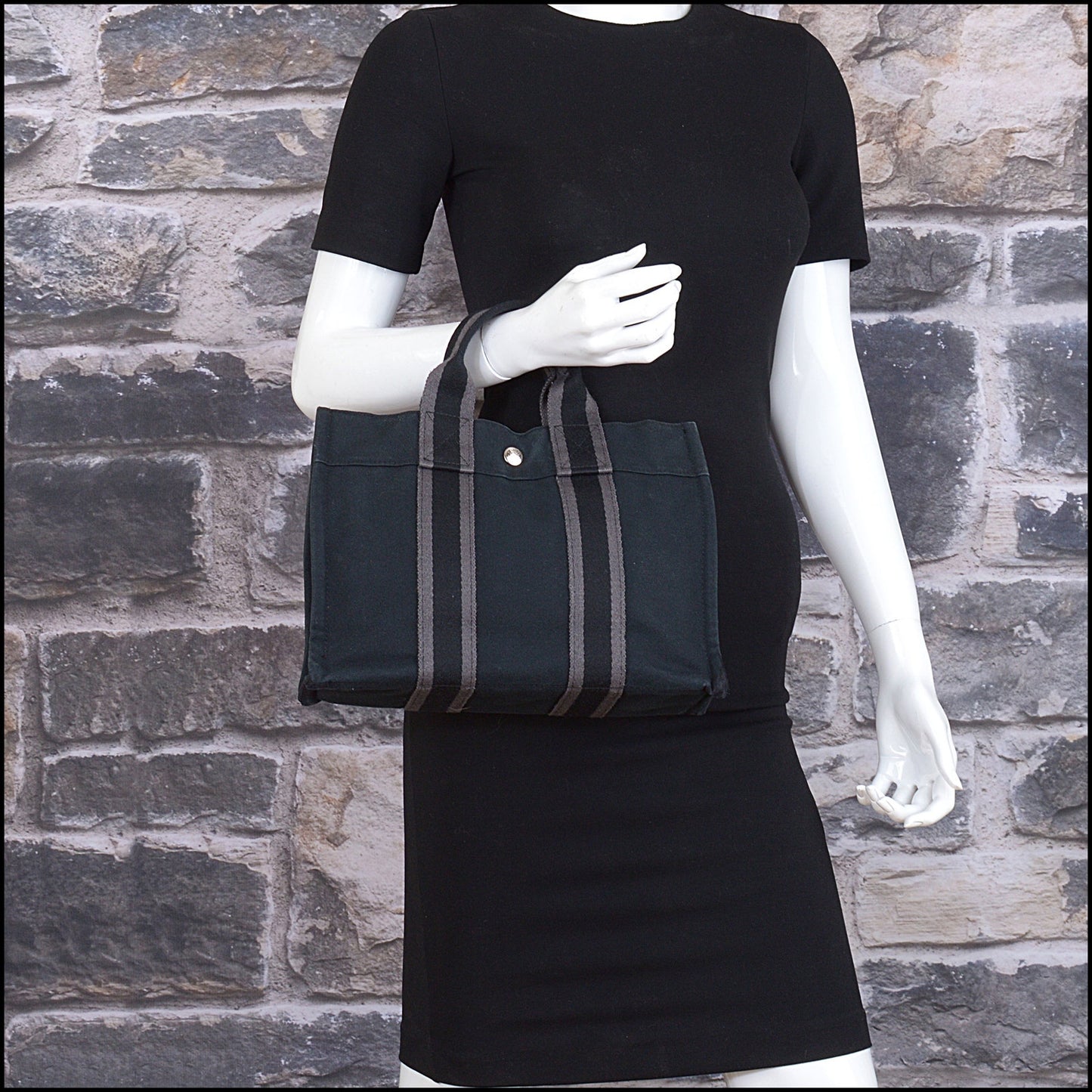 RDC15582 HERMES Black Canvas Fourre-Tout PM Mini Tote Bag