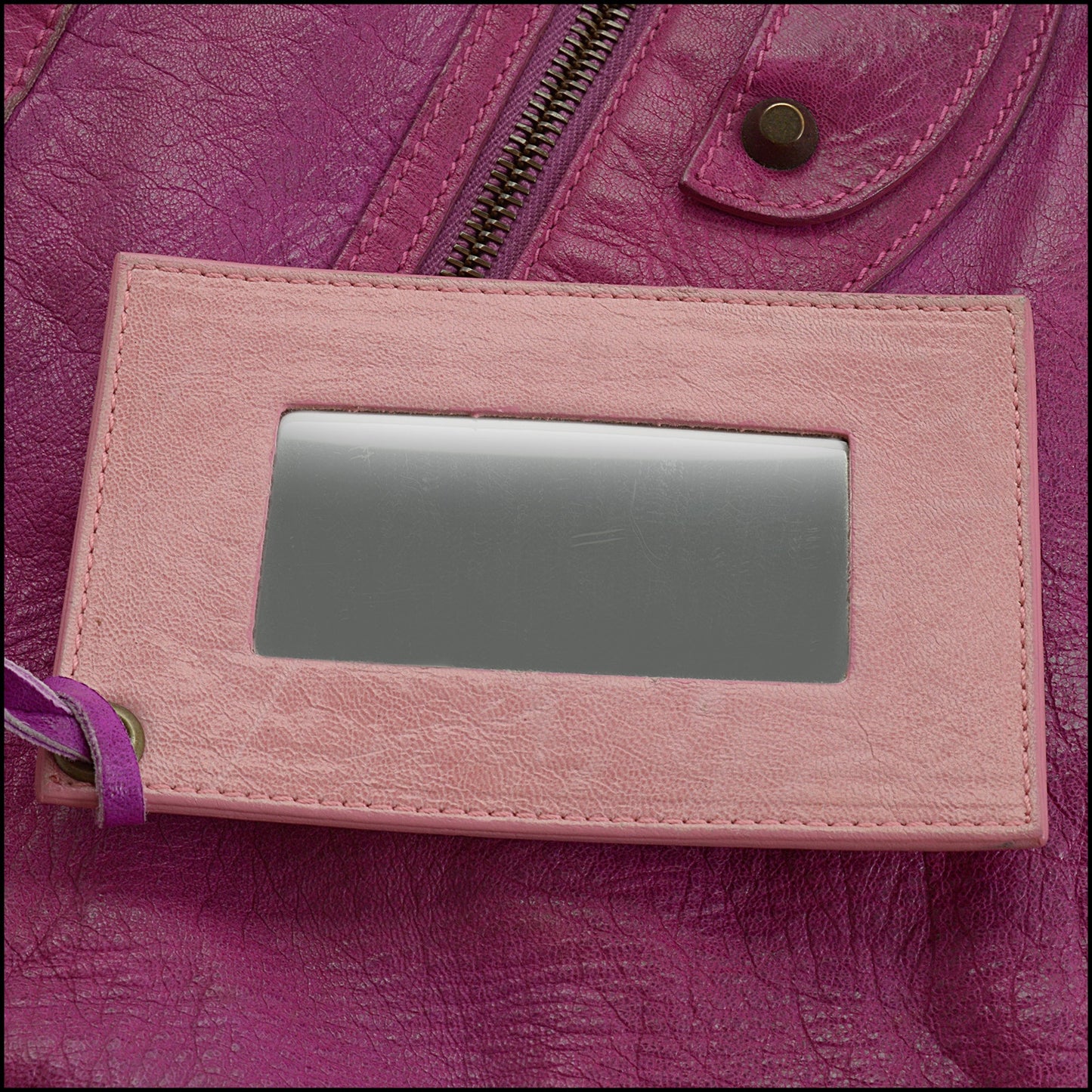 RDC15527 BALENCIAGA 2005 Magenta Pink/Purple Chevre Leather Day Hobo Bag