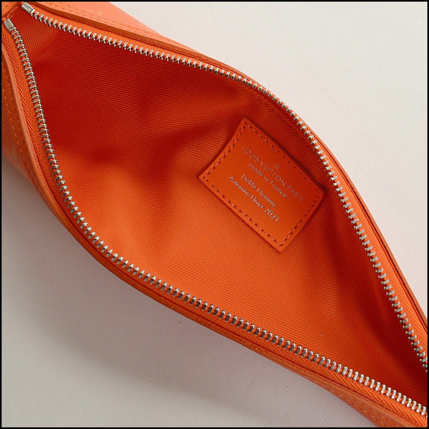 RDC15102 LOUIS VUITTON Limited Edition Orange Carrot Pouch
