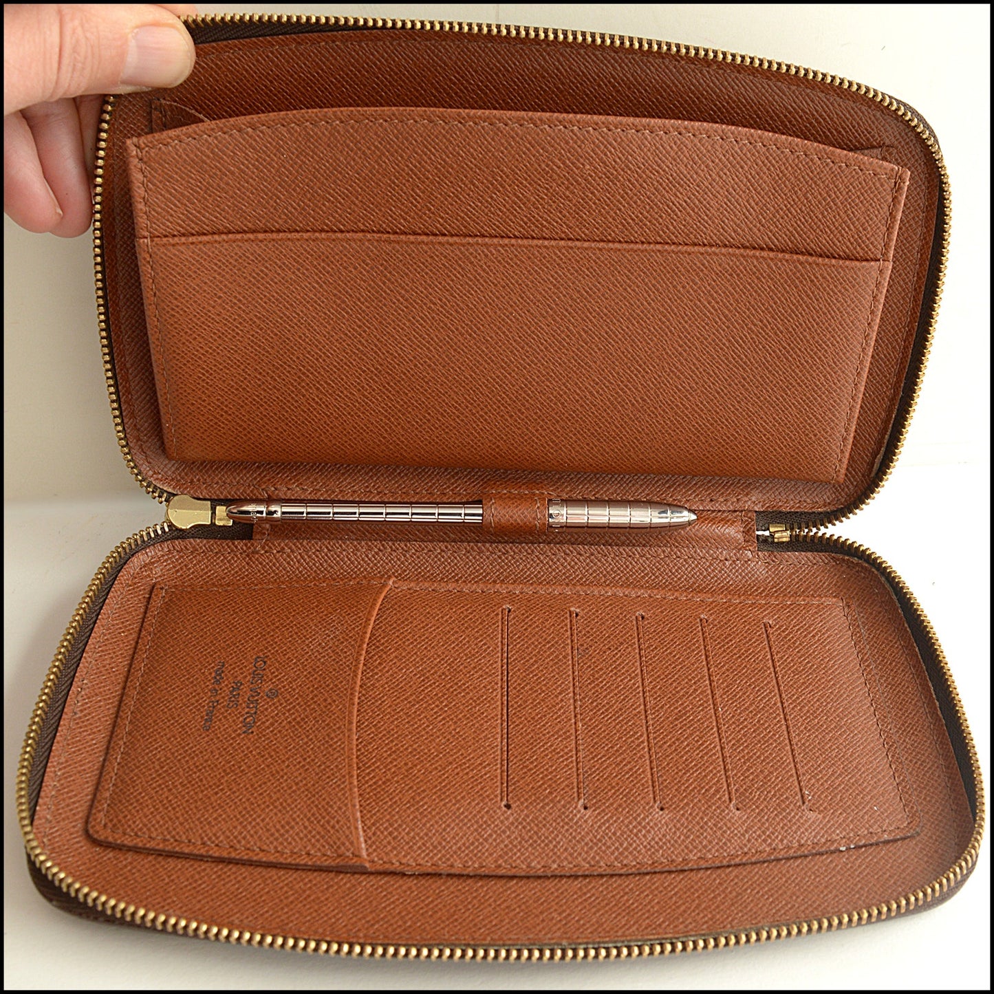 RDC15357 LOUIS VUITTON Brown LV Monogram Geode Zip Around Wallet with Pen