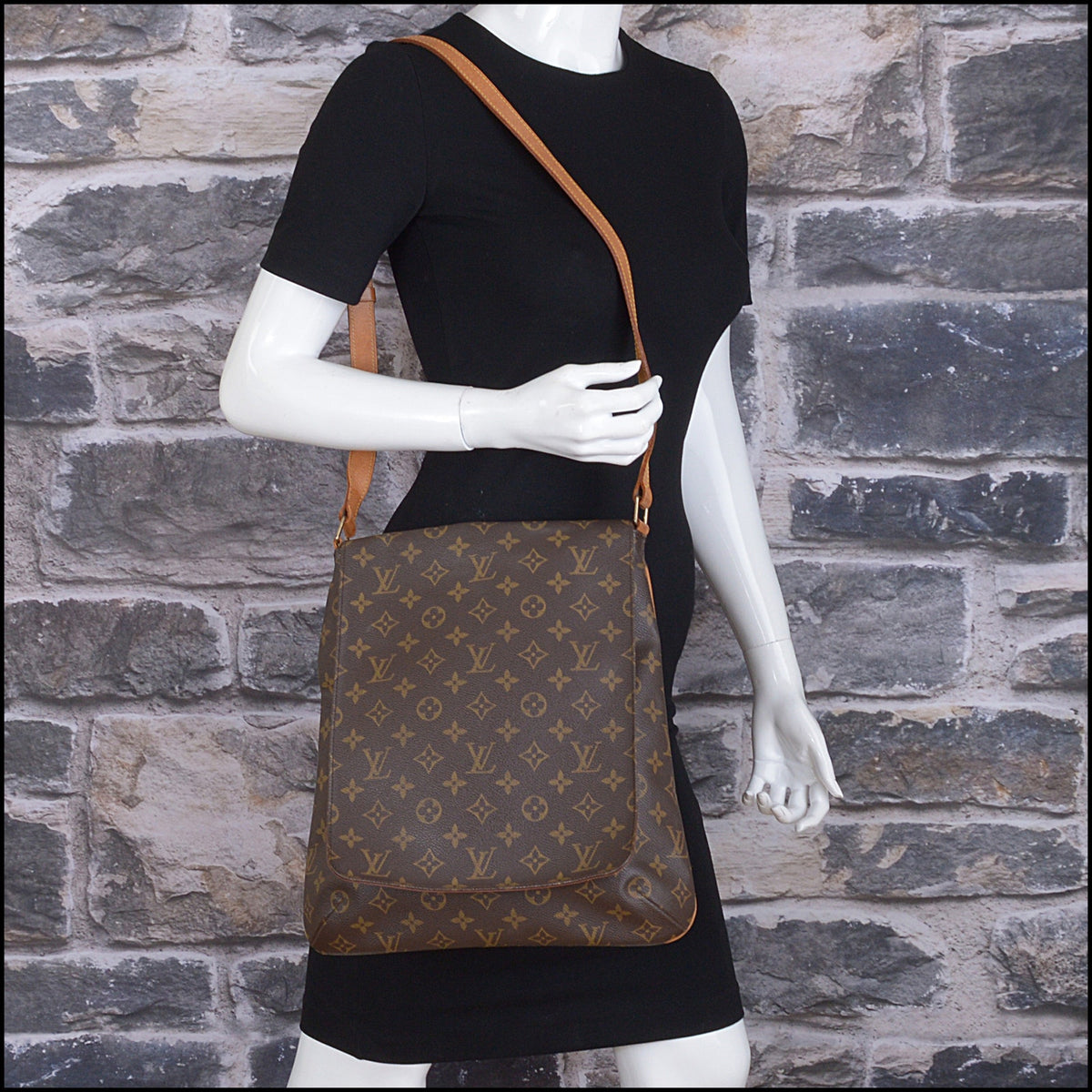 RDC15690 LOUIS VUITTON Monogram Musette GM Crossbody Bag