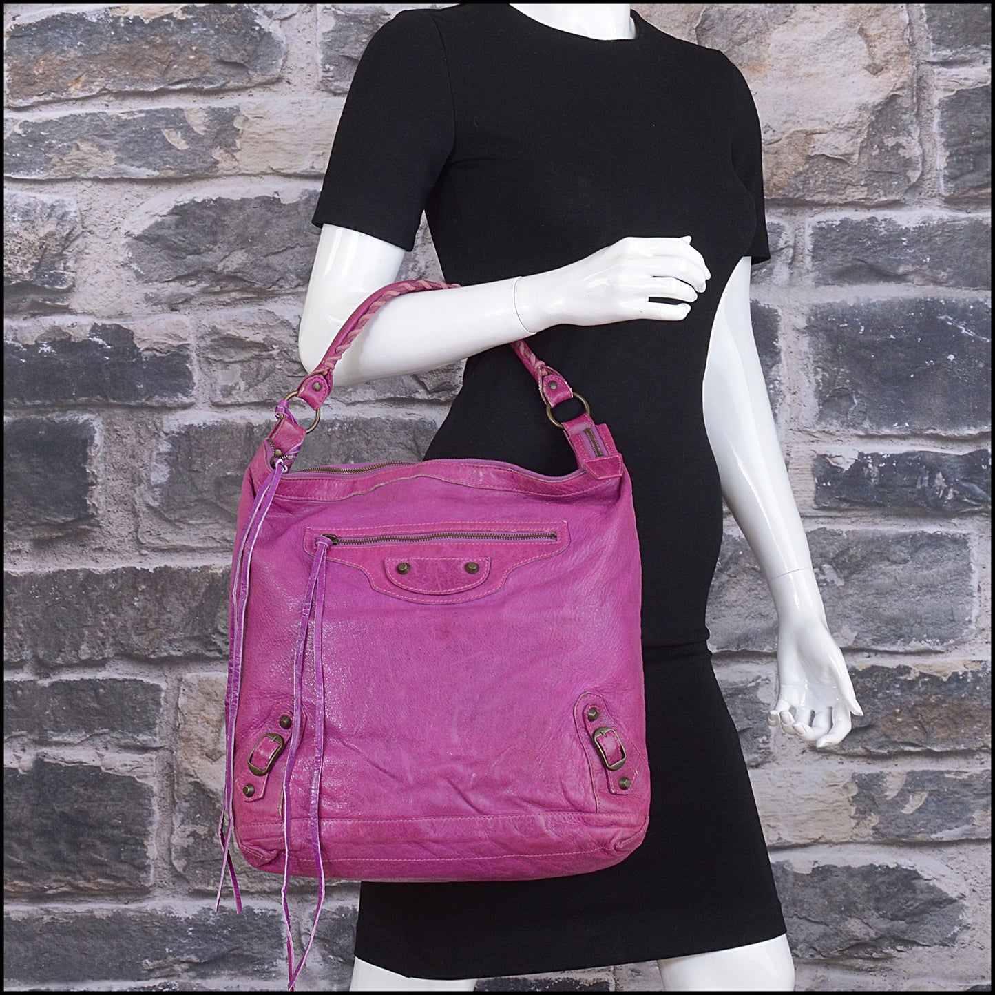 RDC15527 BALENCIAGA 2005 Magenta Pink/Purple Chevre Leather Day Hobo Bag