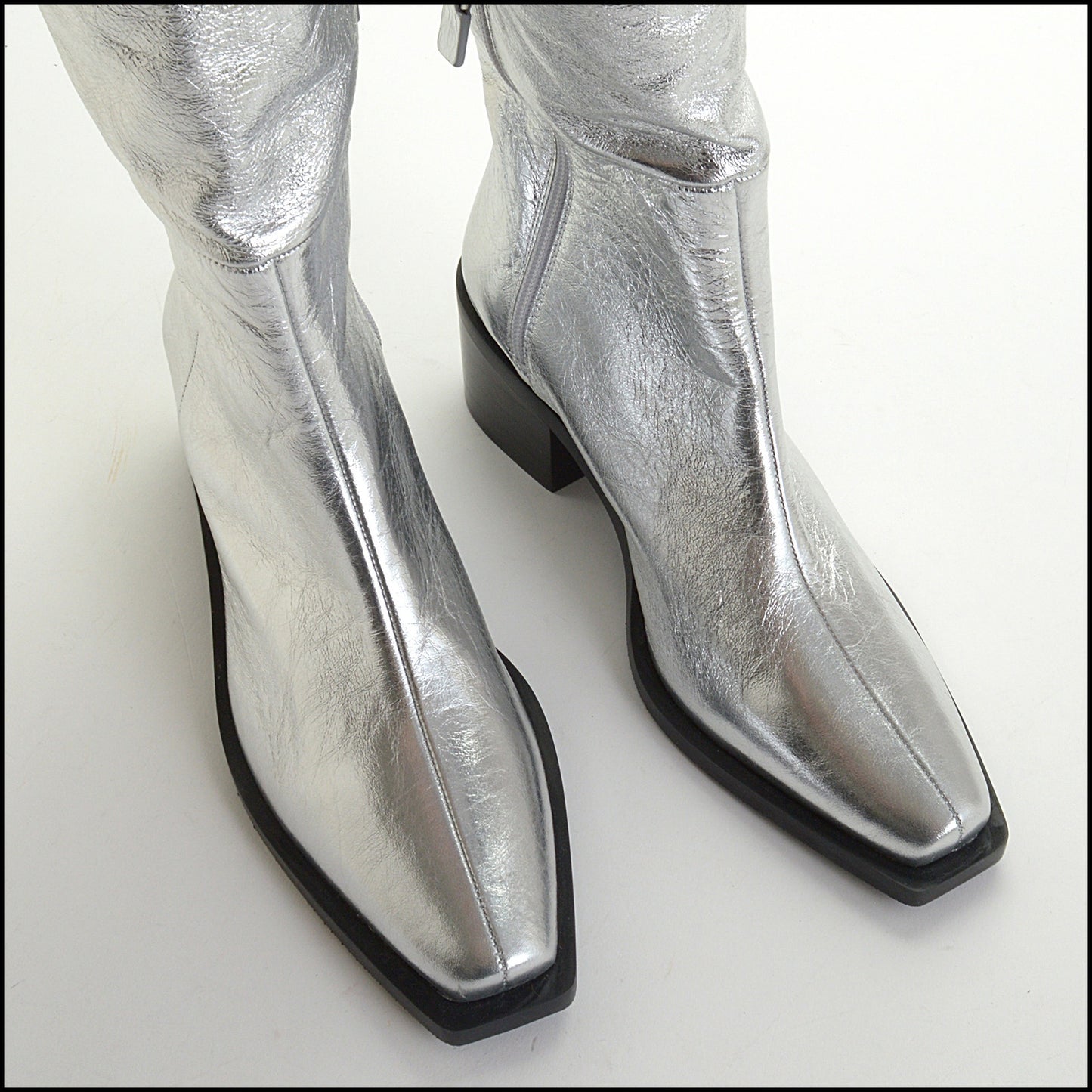 RDC14664 STUART WEITZMAN Silver Crushed Metallic Leather SWxAknvas Scrunch Boot Size 9.5B