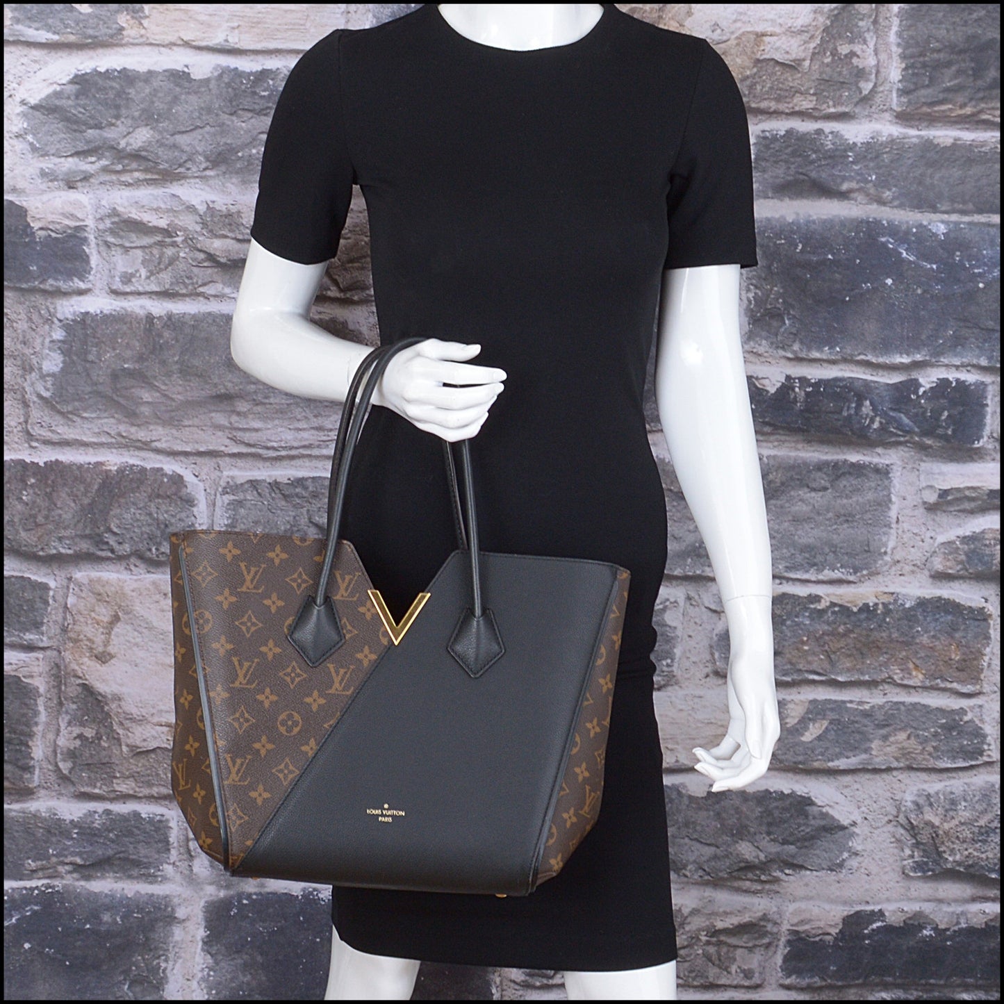 RDC14682 LOUIS VUITTON 2017 Black Leather/Monogram Canvas Kimono MM Tote Bag