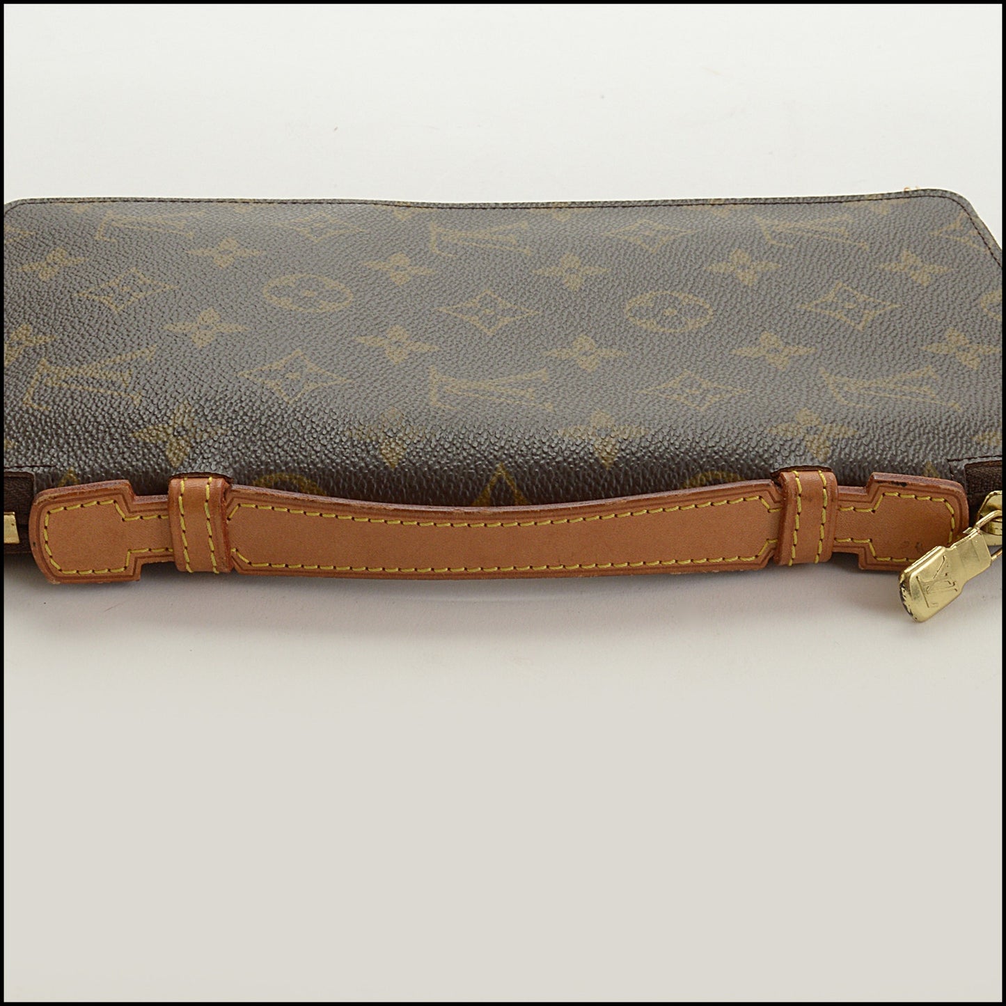 RDC15323 LOUIS VUITTON '97 Brown LV Monogram Escapade XL Zippy Wallet