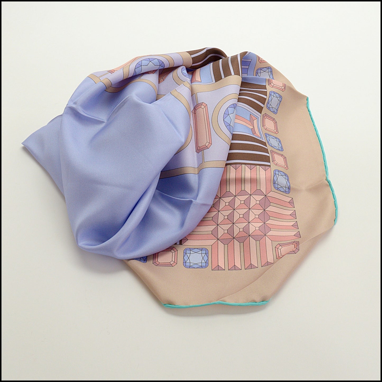 RDC15218 TIFFANY AND CO. Lilac Gem Border Silk Scarf 90cm