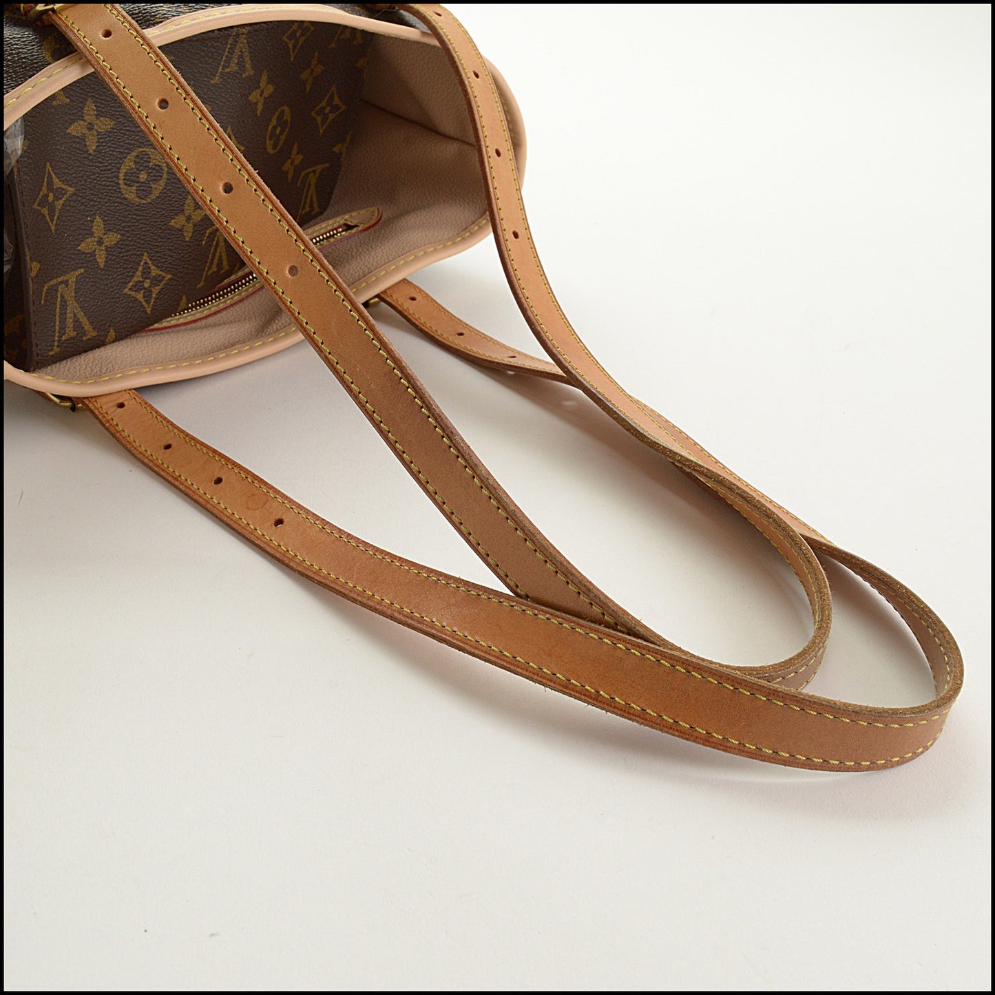 RDC15534 LOUIS VUITTON 2001 Brown LV Monogram Canvas Bucket GM