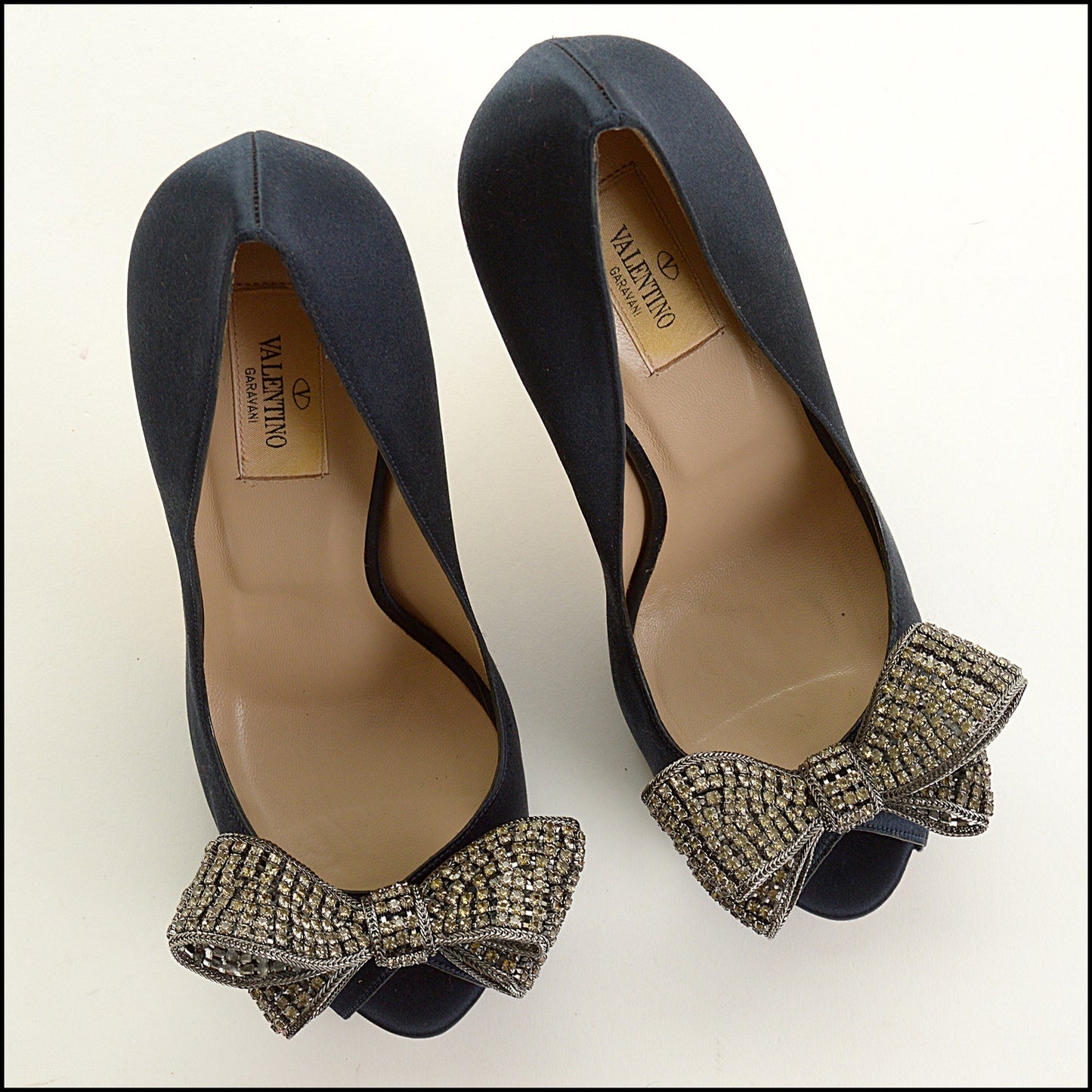 RDC15539 VALENTINO Black Satin Crystal Bow Peeptoe Pumps Size 40