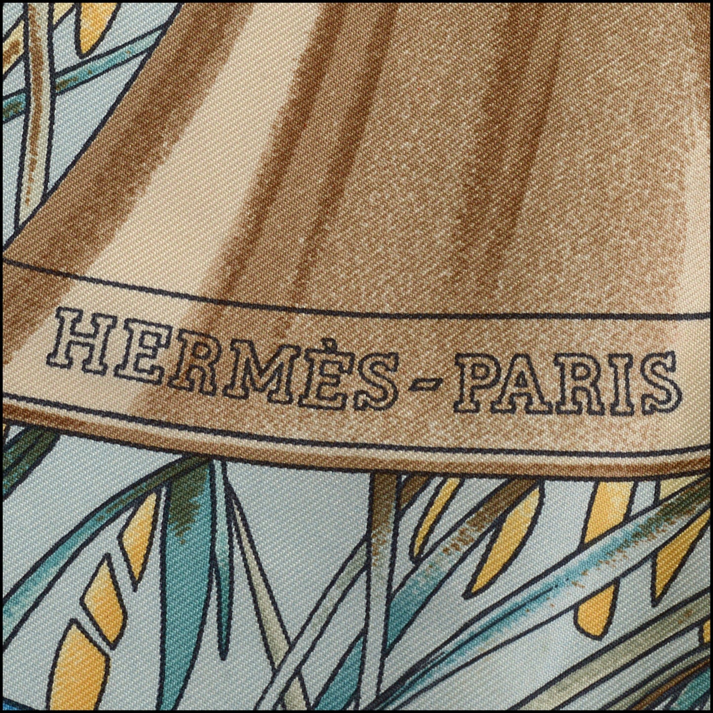 RDC15232 HERMES Blue Chasse au Bois Silk Scarf 90cm