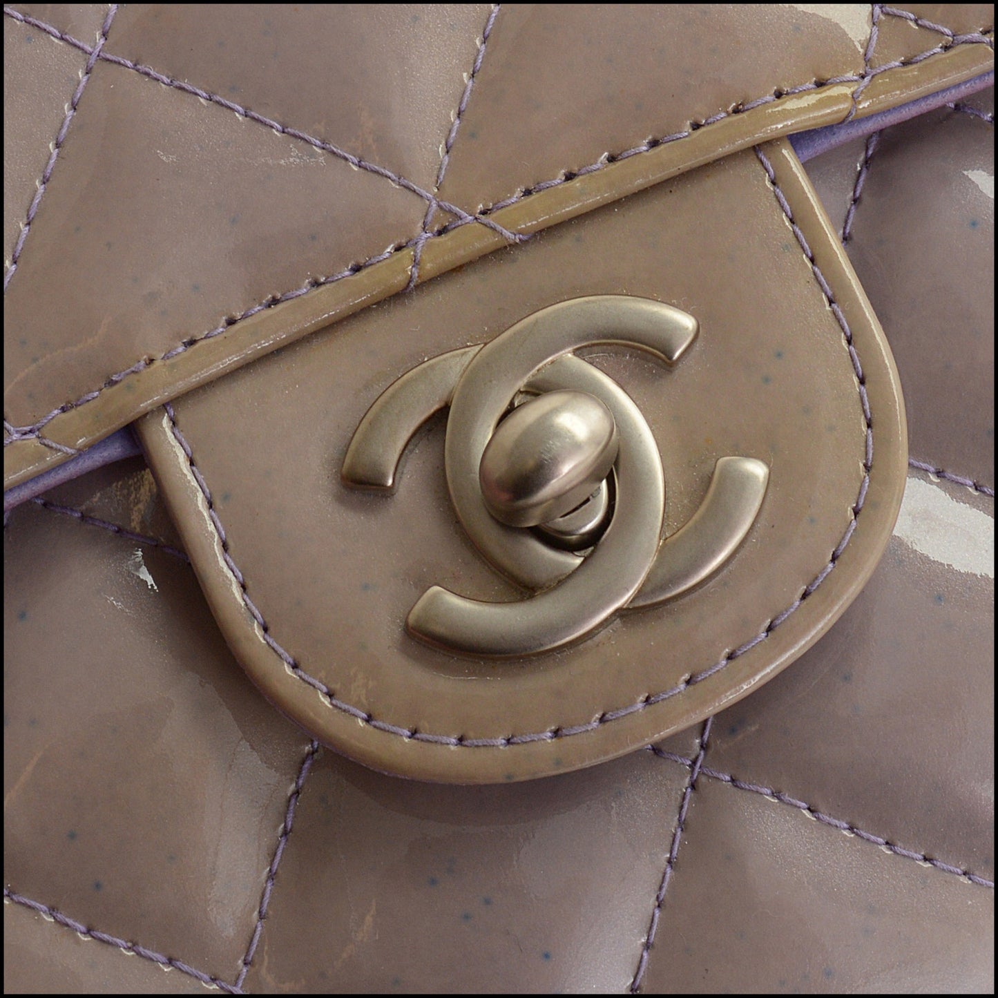 RDC14967 CHANEL '00-02 Iridescent Mauve Patent Leather Square Classic Mini Flap Bag