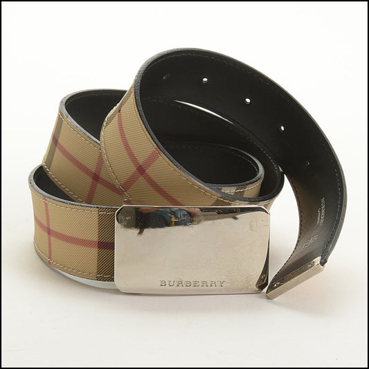 RDC15562 BURBERRY Beige Nova Check PVC/Black Leather Reversible Logo Buckle Belt Size 100