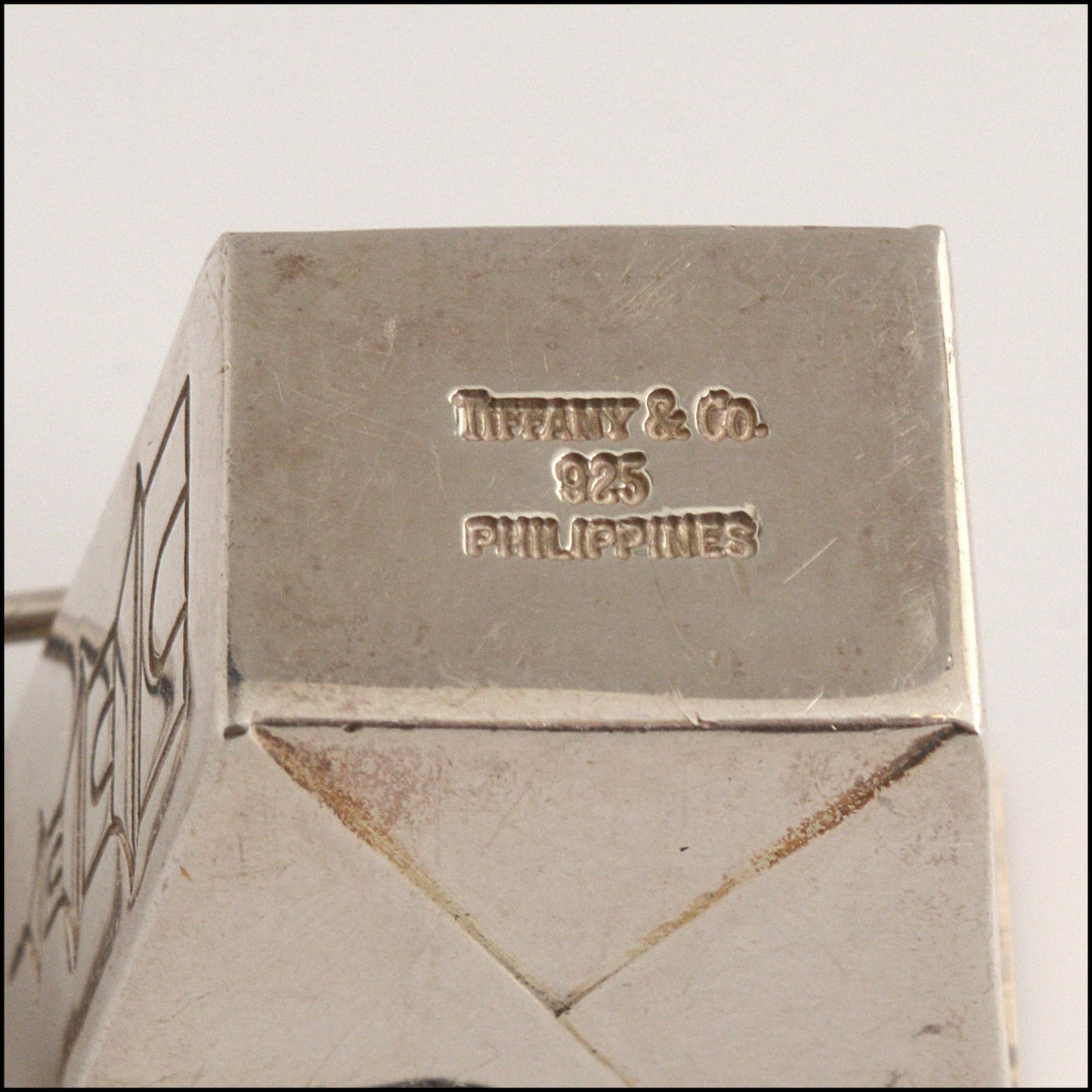RDC15322 TIFFANY & CO. Vintage Sterling Silver Pagoda Takeout Box Pill Case