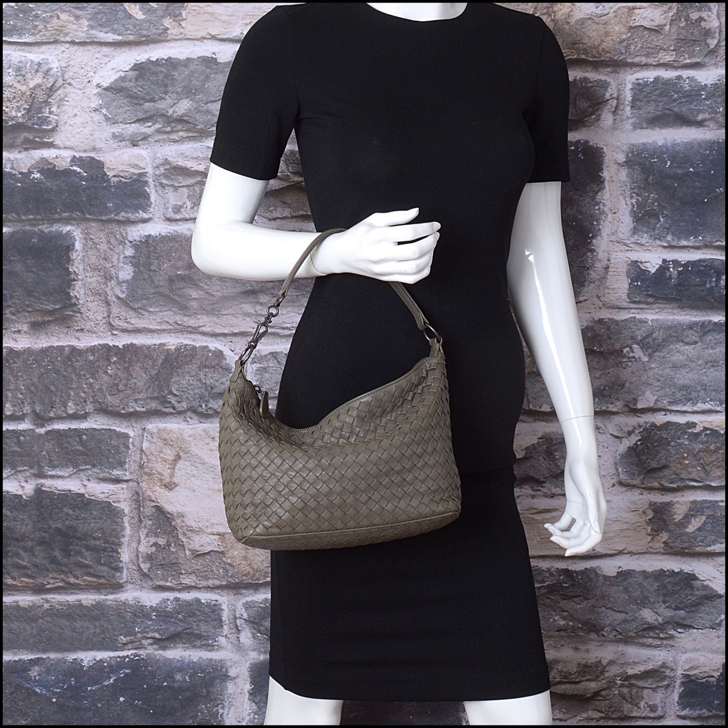 RDC14830 BOTTEGA VENETA Grey Intrecciato Small Shoulder Bag