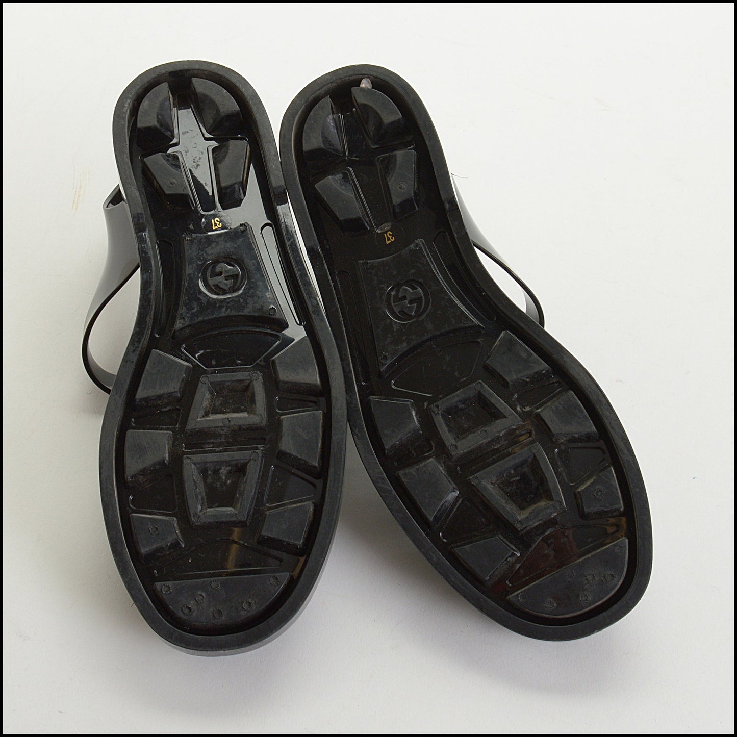 RDC14594 GUCCI Black Rubber GG Buckle Strap Sandals Size 37