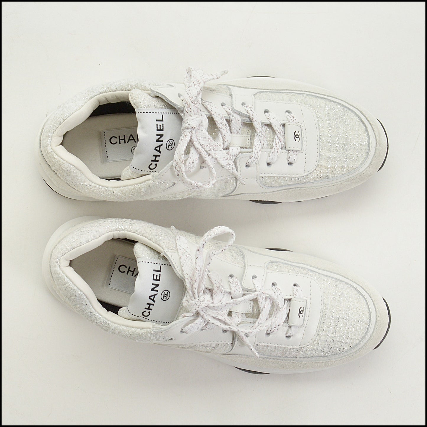 RDC15126 CHANEL '23 White and Silver Tweed Sneaker EU 37.5