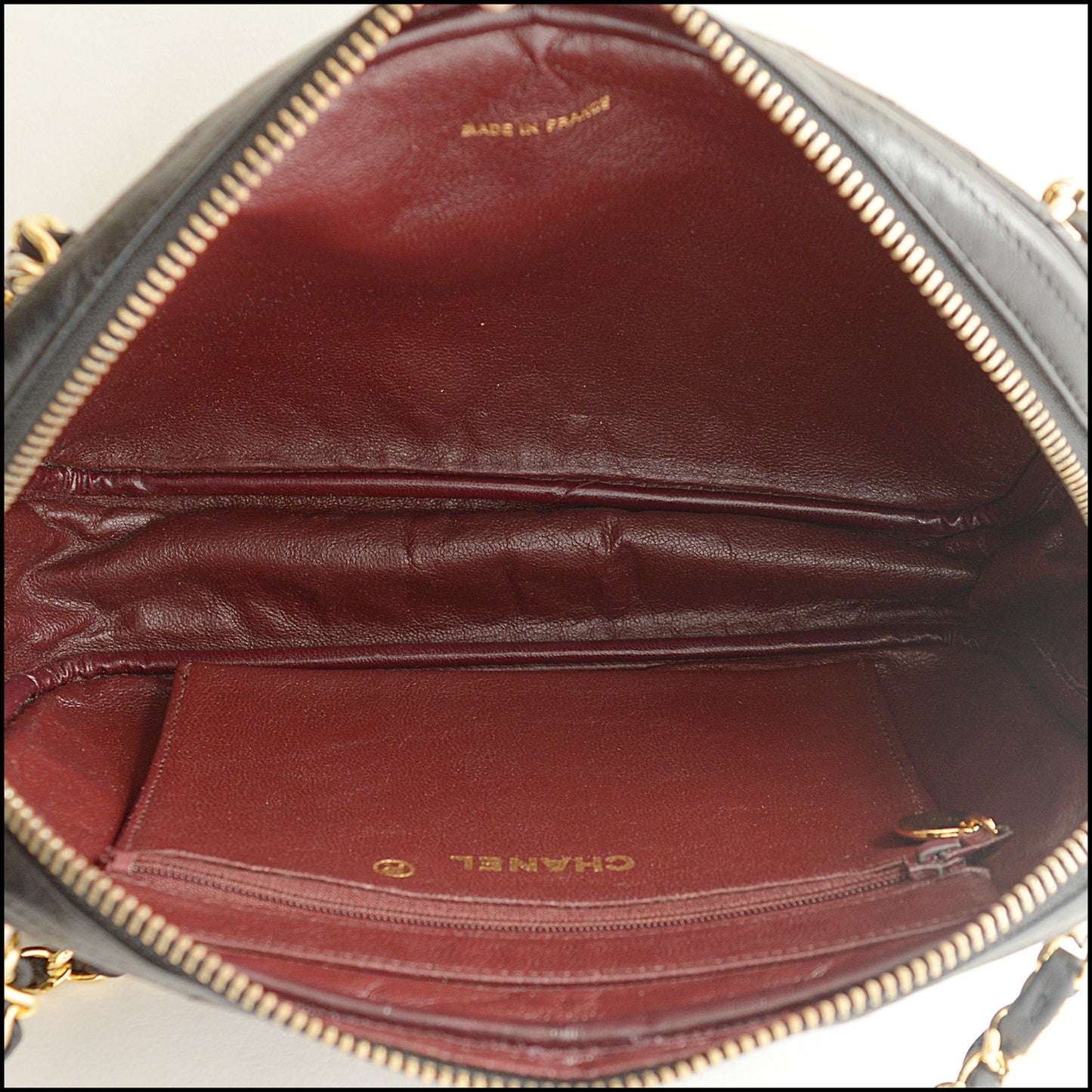 RDC15463 CHANEL 1986-91 Vintage Black Lambskin Quilted Camera Bag