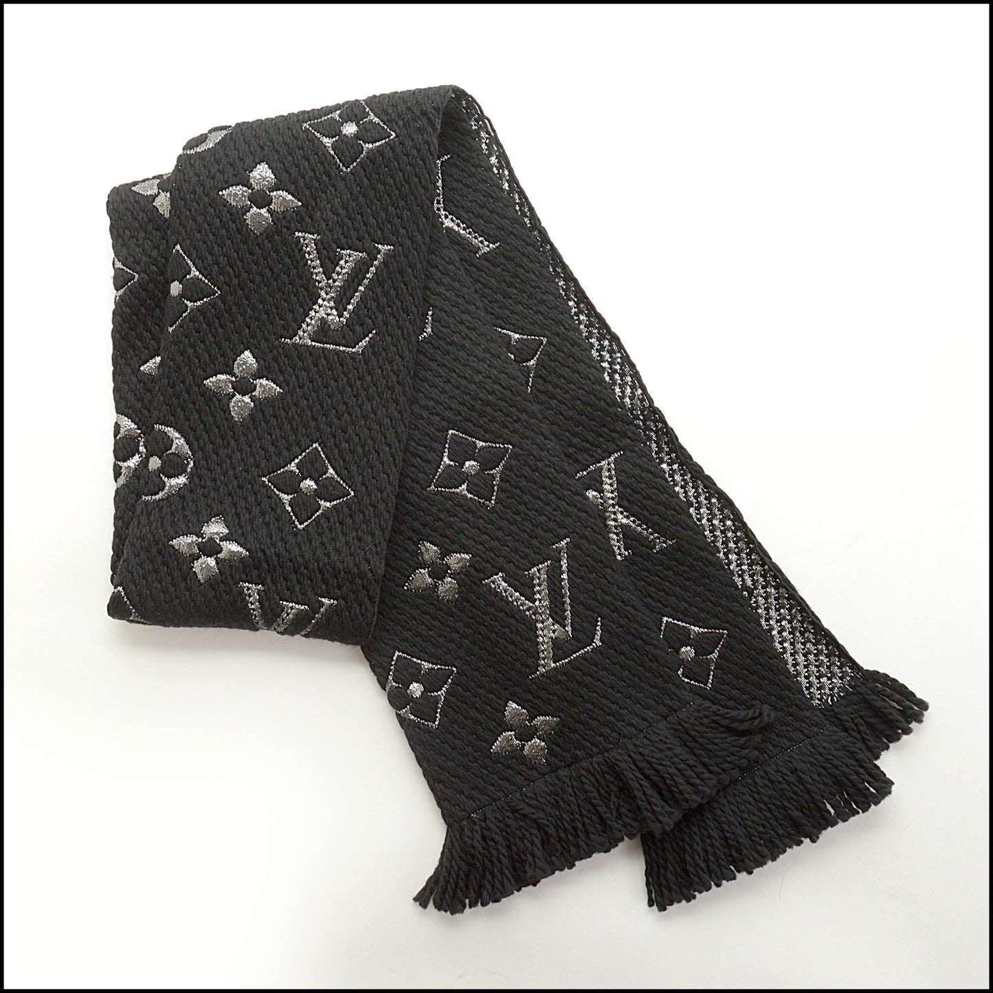 RDC15041 LOUIS VUITTON Black / Silver LV Logomania Wool Scarf