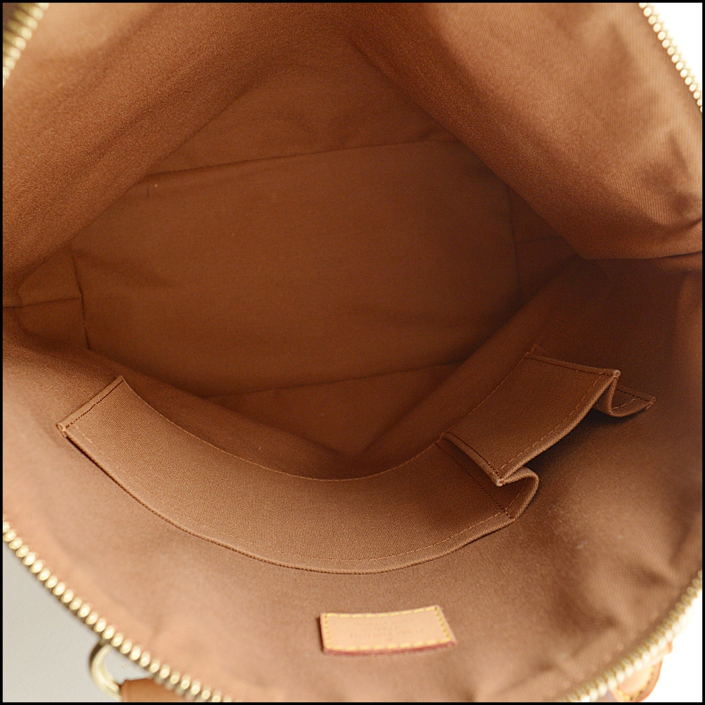 RDC15101 LOUIS VUITTON Brown LV Monogram Vertical Lockit Shoulder Bag