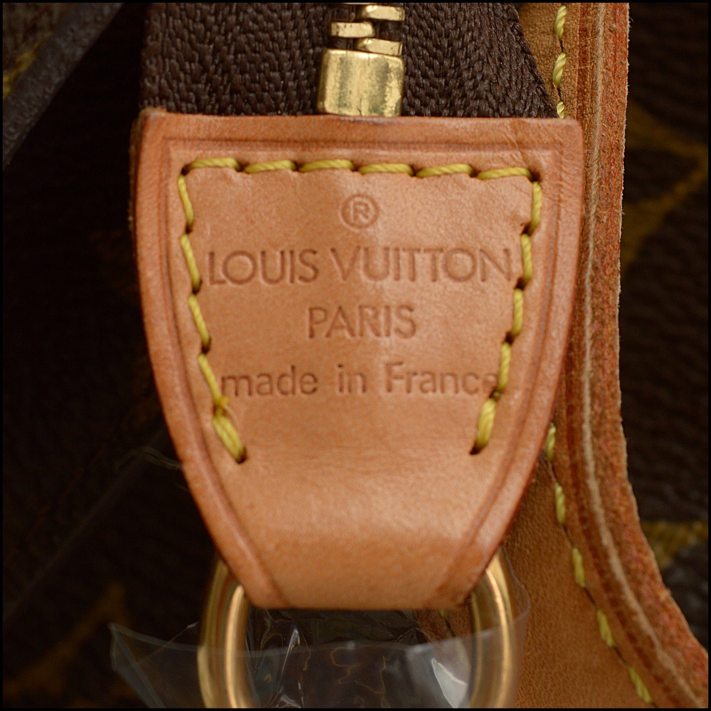 RDC15534 LOUIS VUITTON 2001 Brown LV Monogram Canvas Bucket GM