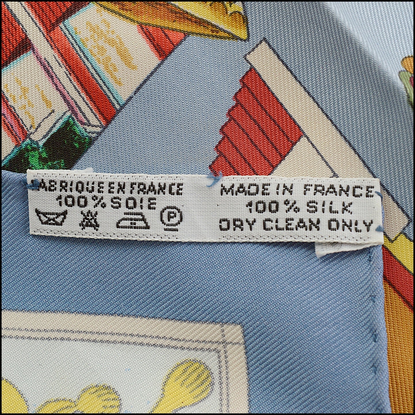 RDC15558 HERMES Blue "Les Ameriques" Kermit Oliver Silk Scarf 90 cm