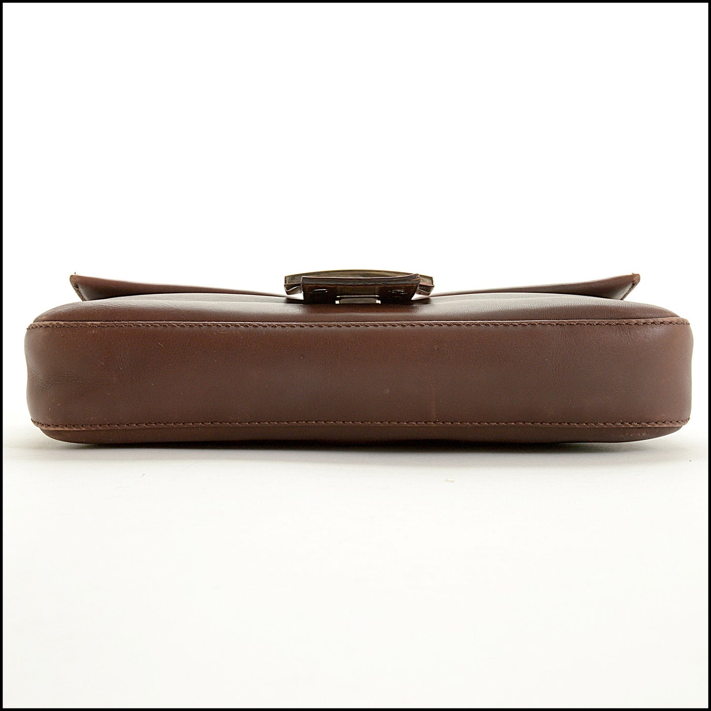 RDC15510 FENDI Vintage Brown Leather Baguette Bag