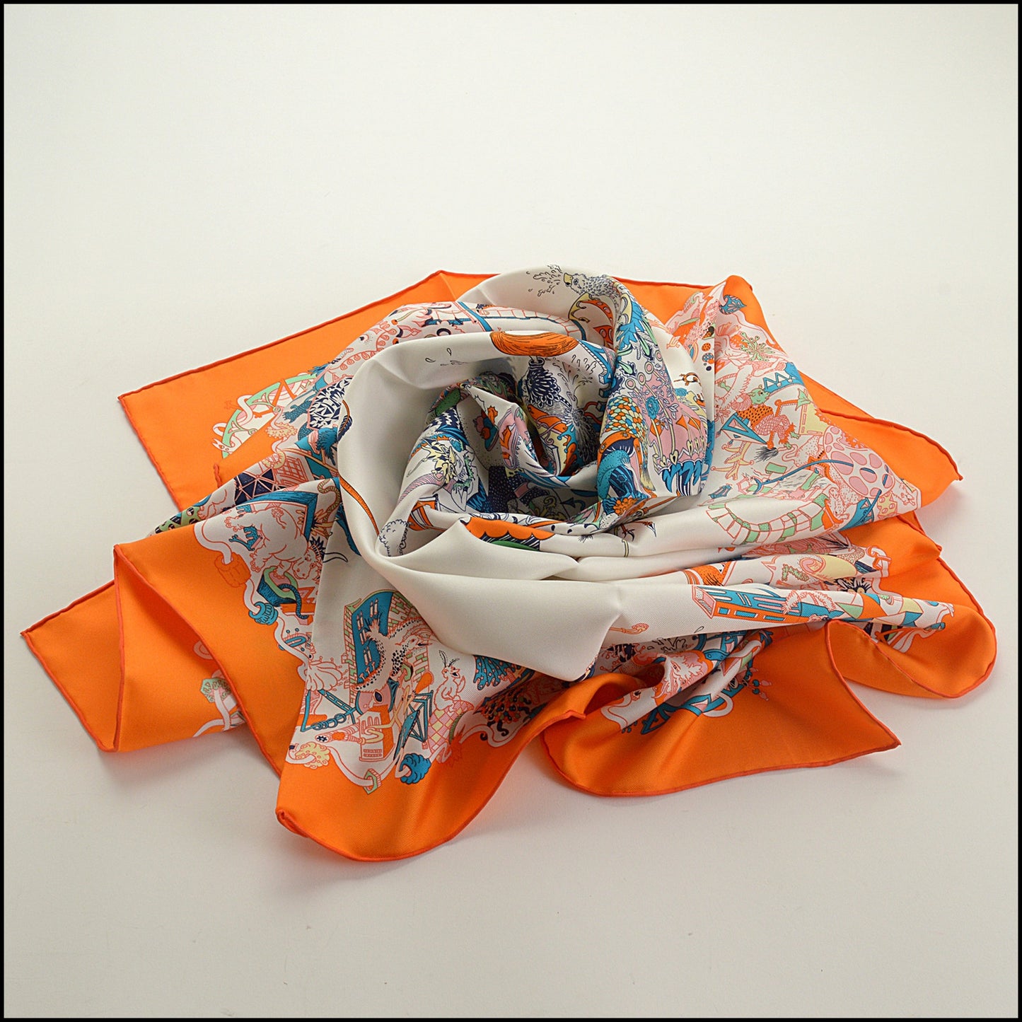 RDC15458 HERMES '20 Orange/White "La Folle Parade" Silk Scarf 90cm