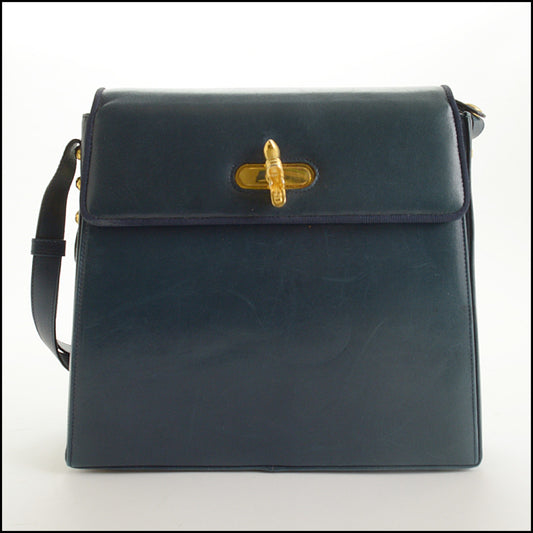 RDC15407 FERRAGAMO Navy Blue Leather Shoe Clasp Flat Bag