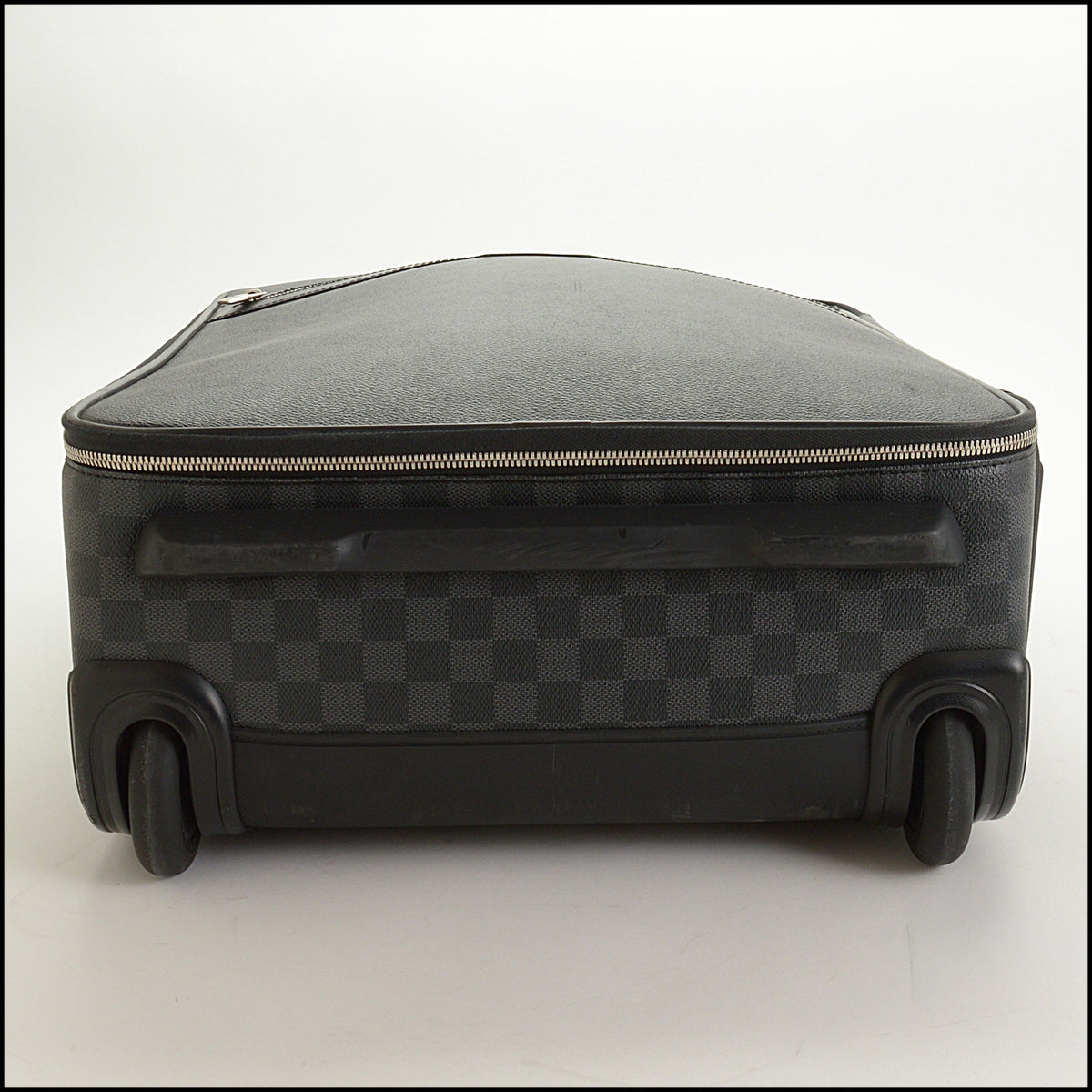 RDC15666 LOUIS VUITTON 2011 Black/Grey Damier Graphite Pegase 55 Canvas Rolling Luggage