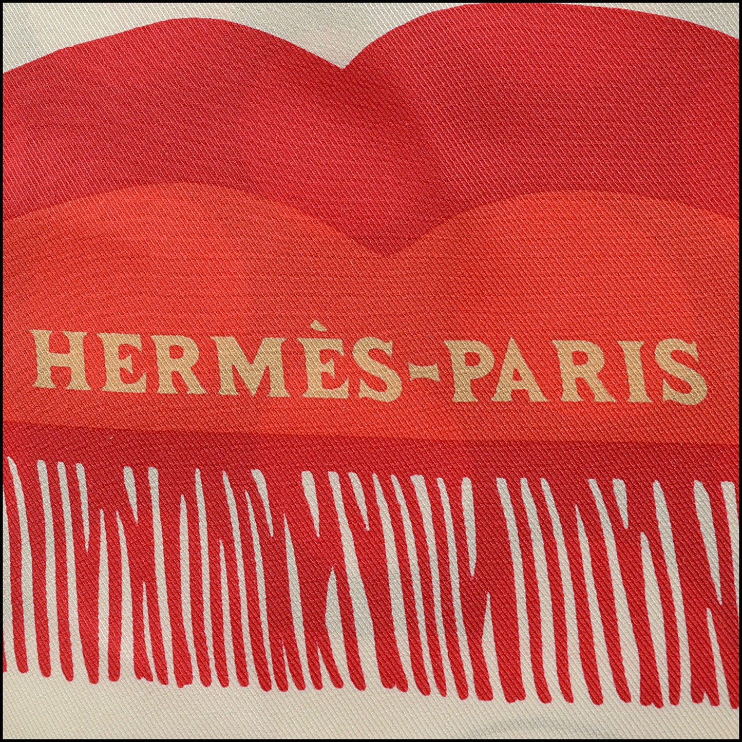 RDC15478 HERMES Black/White/Red Petit H Silk Shrug Shawl