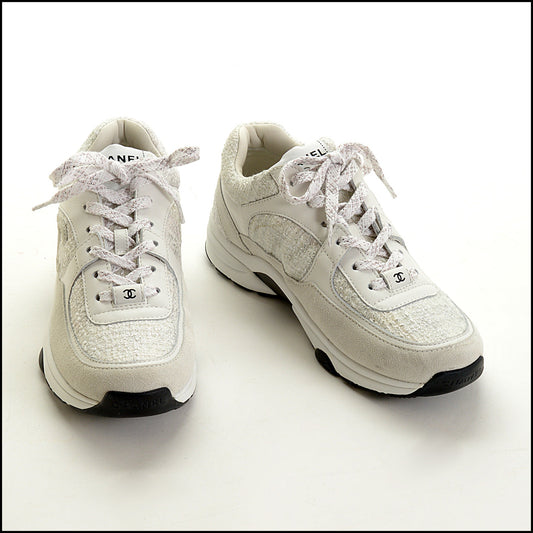 RDC15126 CHANEL '23 White and Silver Tweed Sneaker EU 37.5