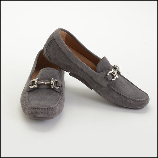 RDC14668 SALVATORE FERRAGAMO Grey Suede Parigi Driving Loafers Size 8.5