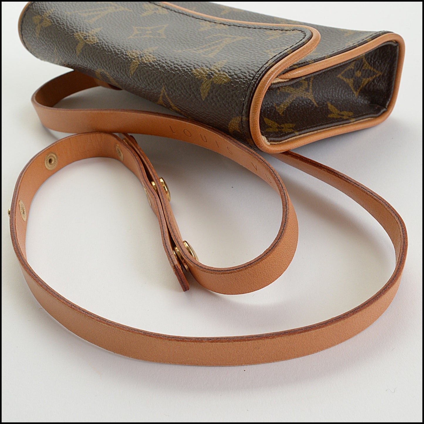 RDC14422 LOUIS VUITTON Vintage '03 LV Monogram Canvas Pochette Florentine Belt Bag Size XS