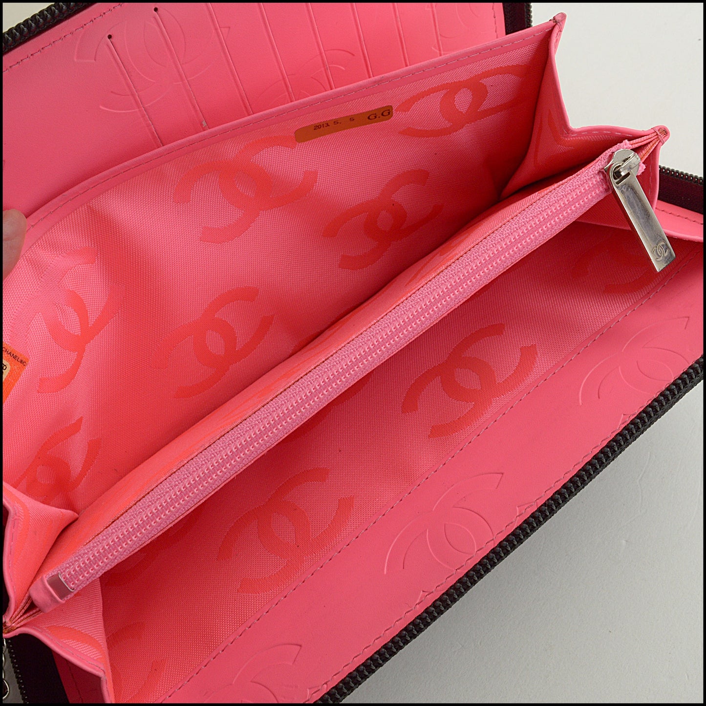 RDC15009 CHANEL '13 Black Cambon Large Zip Around Wallet