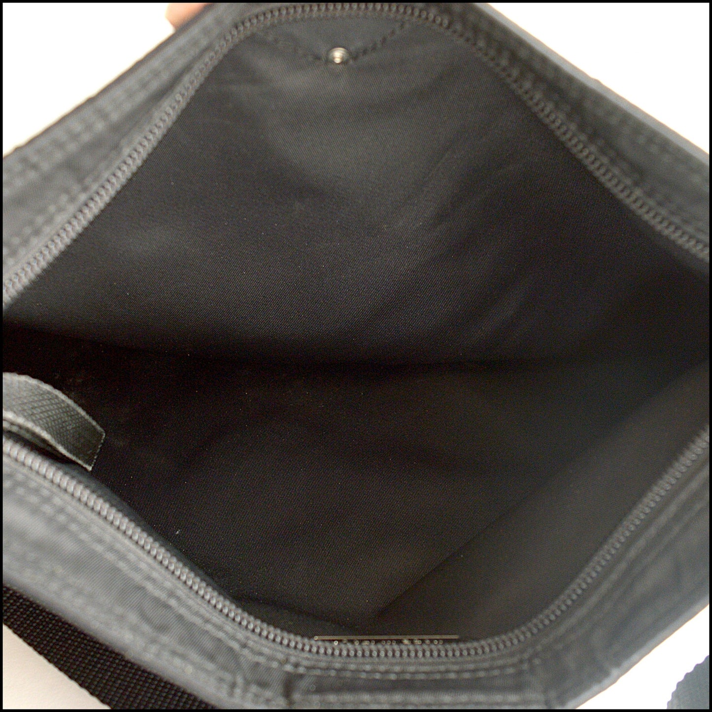 RDC15475 PRADA Black Nylon Flat Messenger Bag