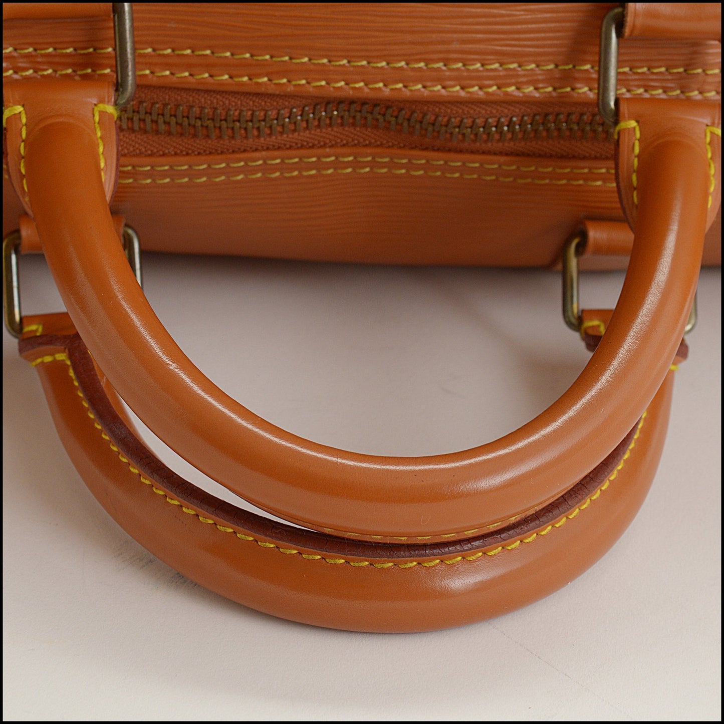 RDC15024 LOUIS VUITTON '91 Gold Tan Brown Epi Keepall 50 Travel Bag