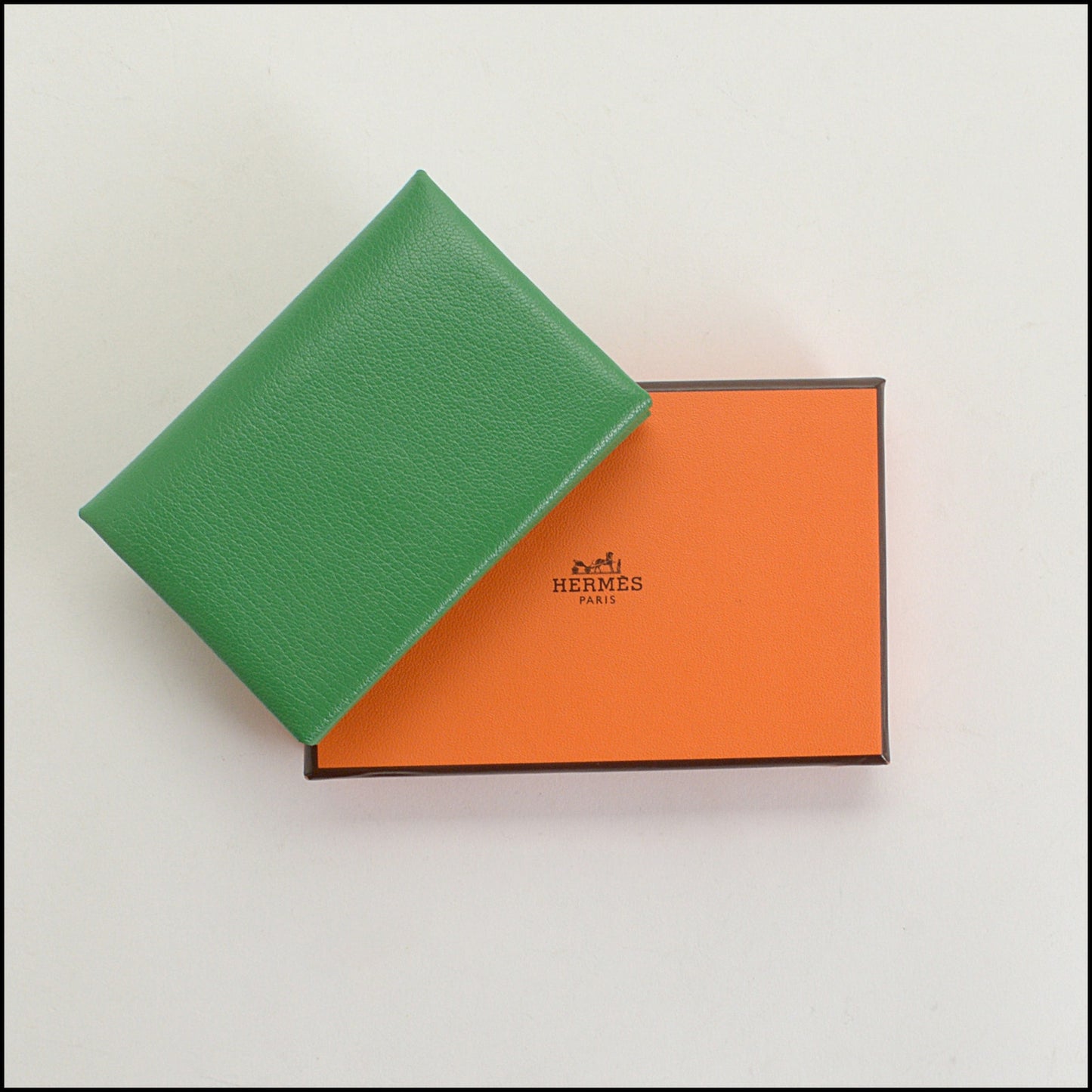 RDC15422 HERMES '22 Green Mysore Chevre CalviDuo Compact Wallet