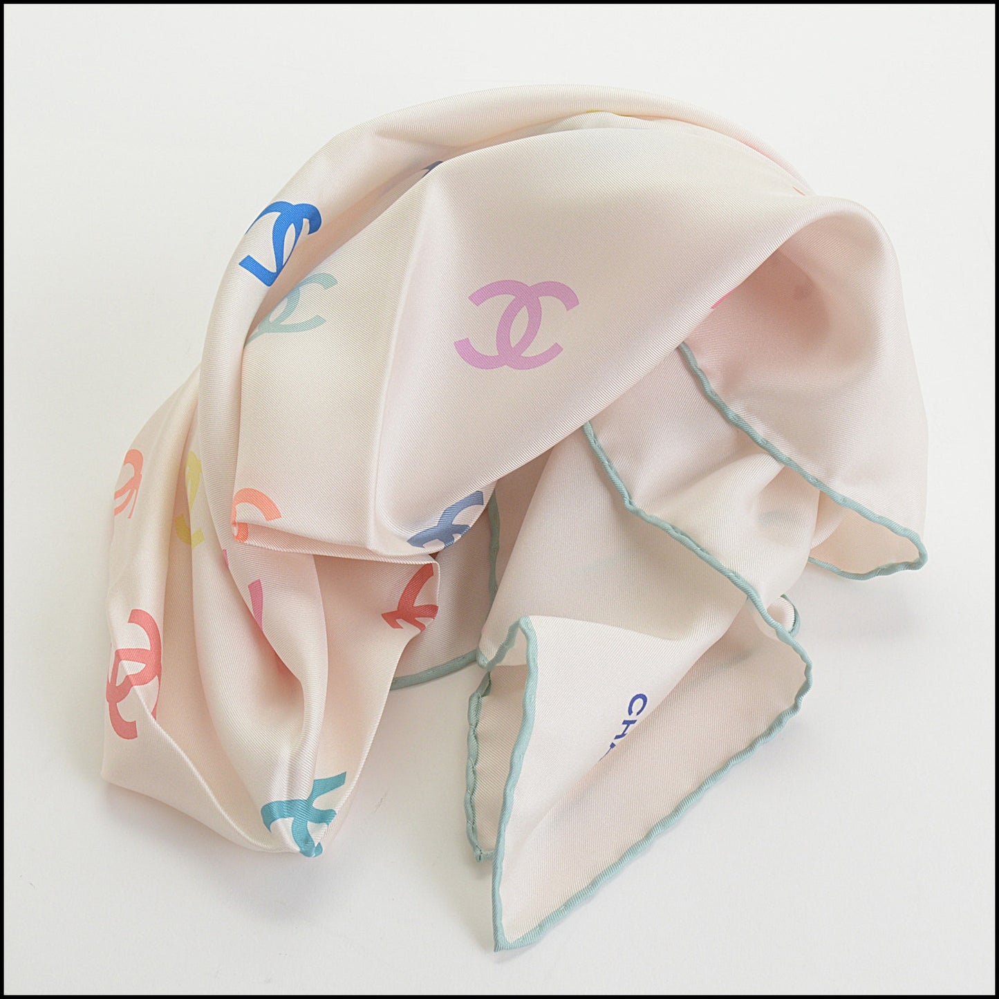 RDC14299 Authentic CHANEL White & Multicolored "cc"s 90cm Square Silk Scarf