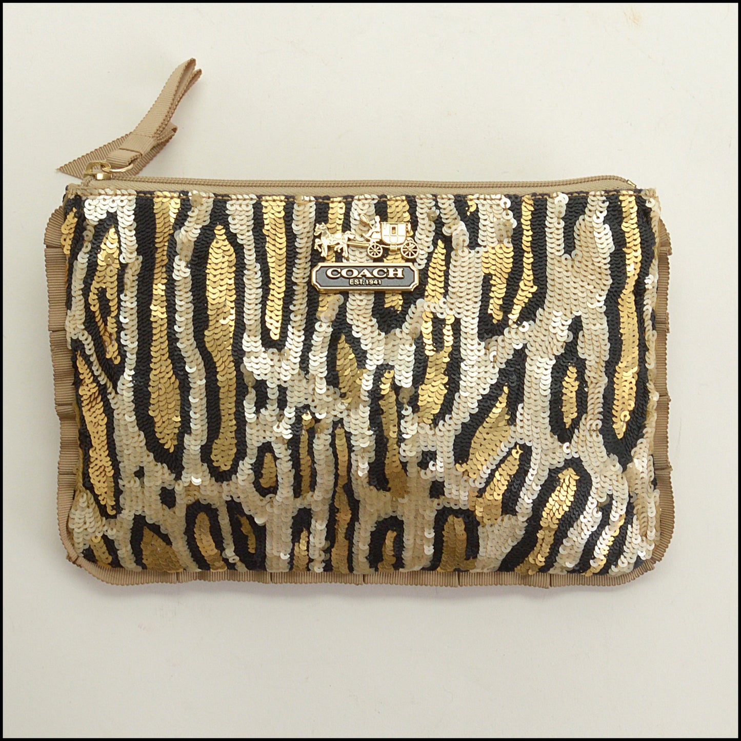 RDC15296 COACH Leopard Sequin Ribbon Trim Clutch