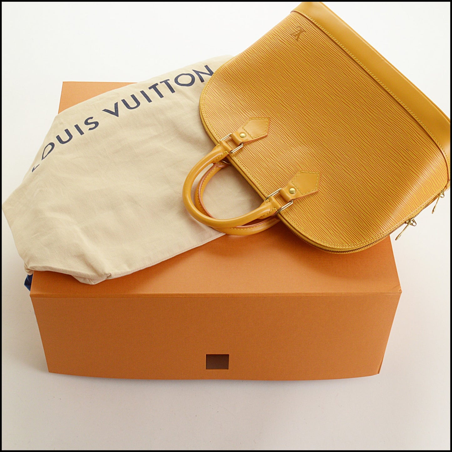 RDC15381 LOUIS VUITTON '96 Yellow Epi Leather Alma Bag