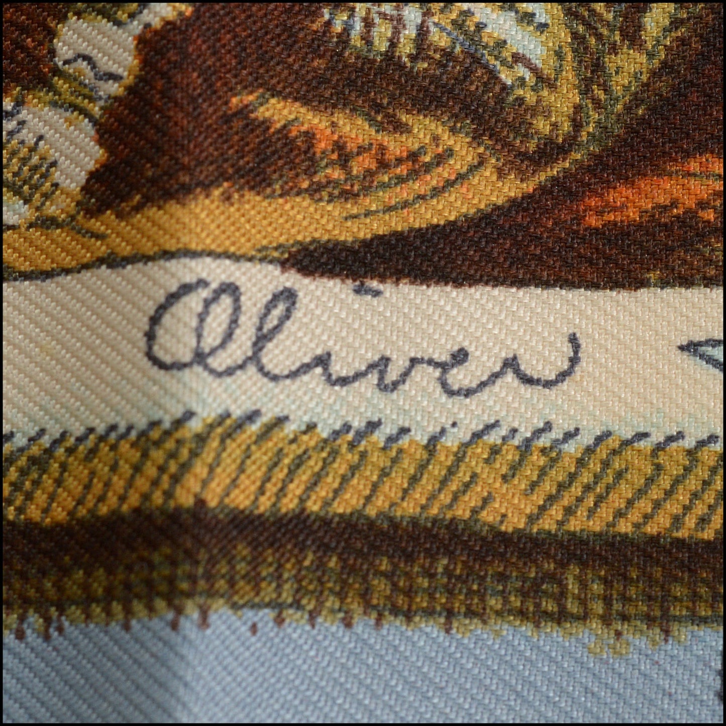 RDC15558 HERMES Blue "Les Ameriques" Kermit Oliver Silk Scarf 90 cm