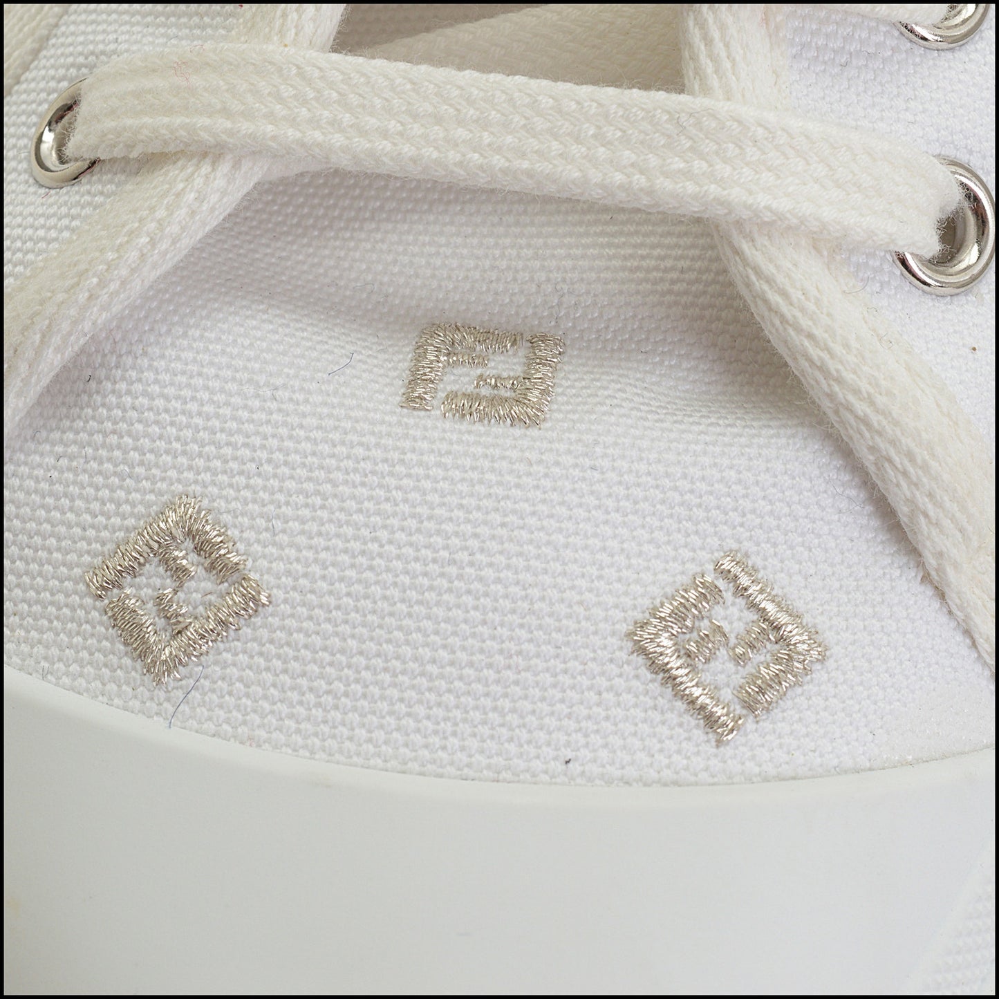 RDC14958 Authentic FENDI White Canvas FF Domino Low-Top Sneakers Size 39