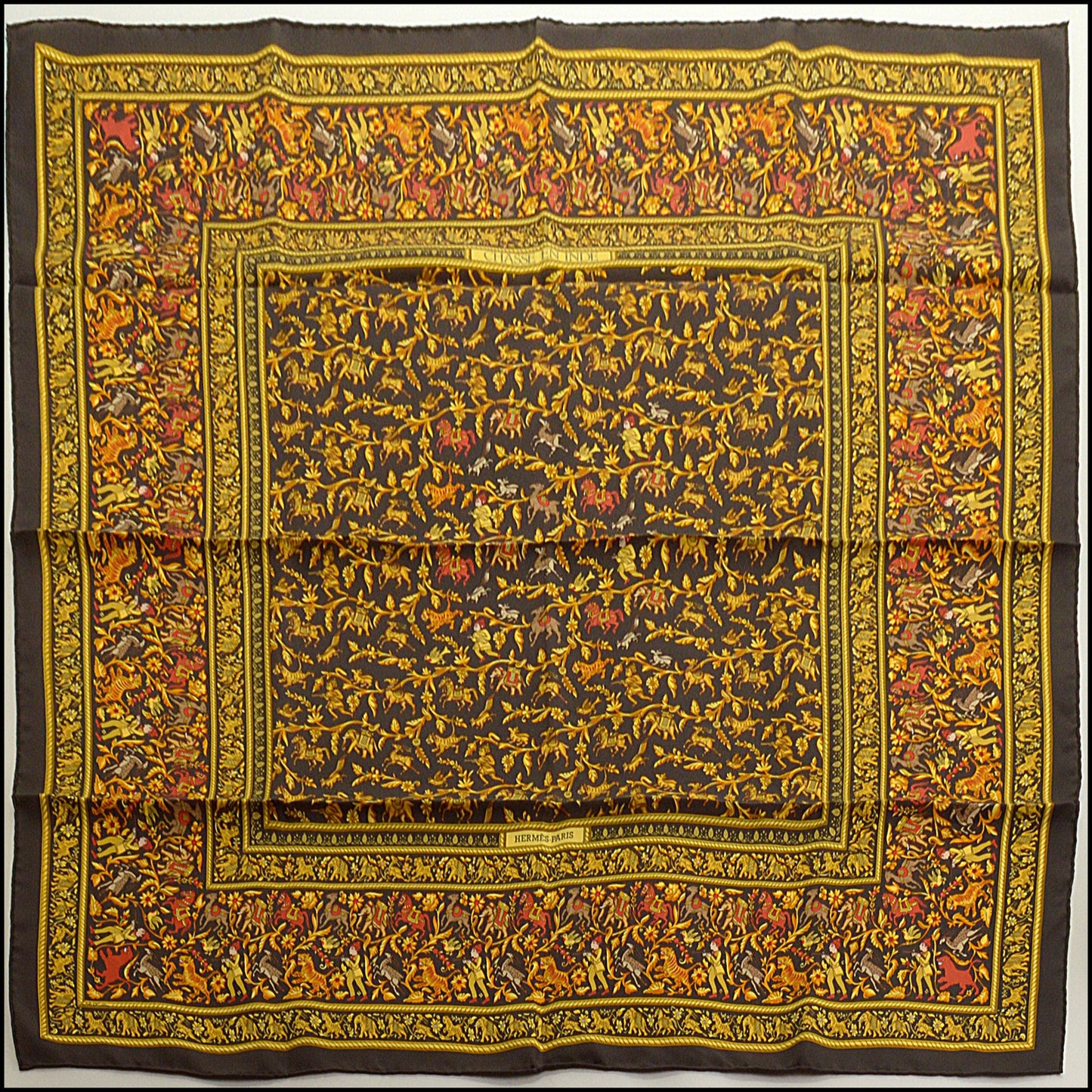 RDC15269 HERMES Dark Brown/Gold "Chasse en Inde" Silk Scarf 90cm