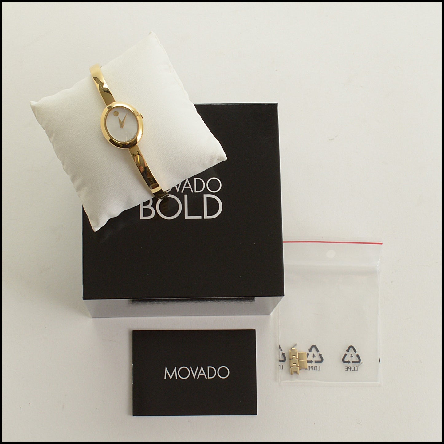 RDC15610 MOVADO Gold Oval Face Museum Bangle Watch