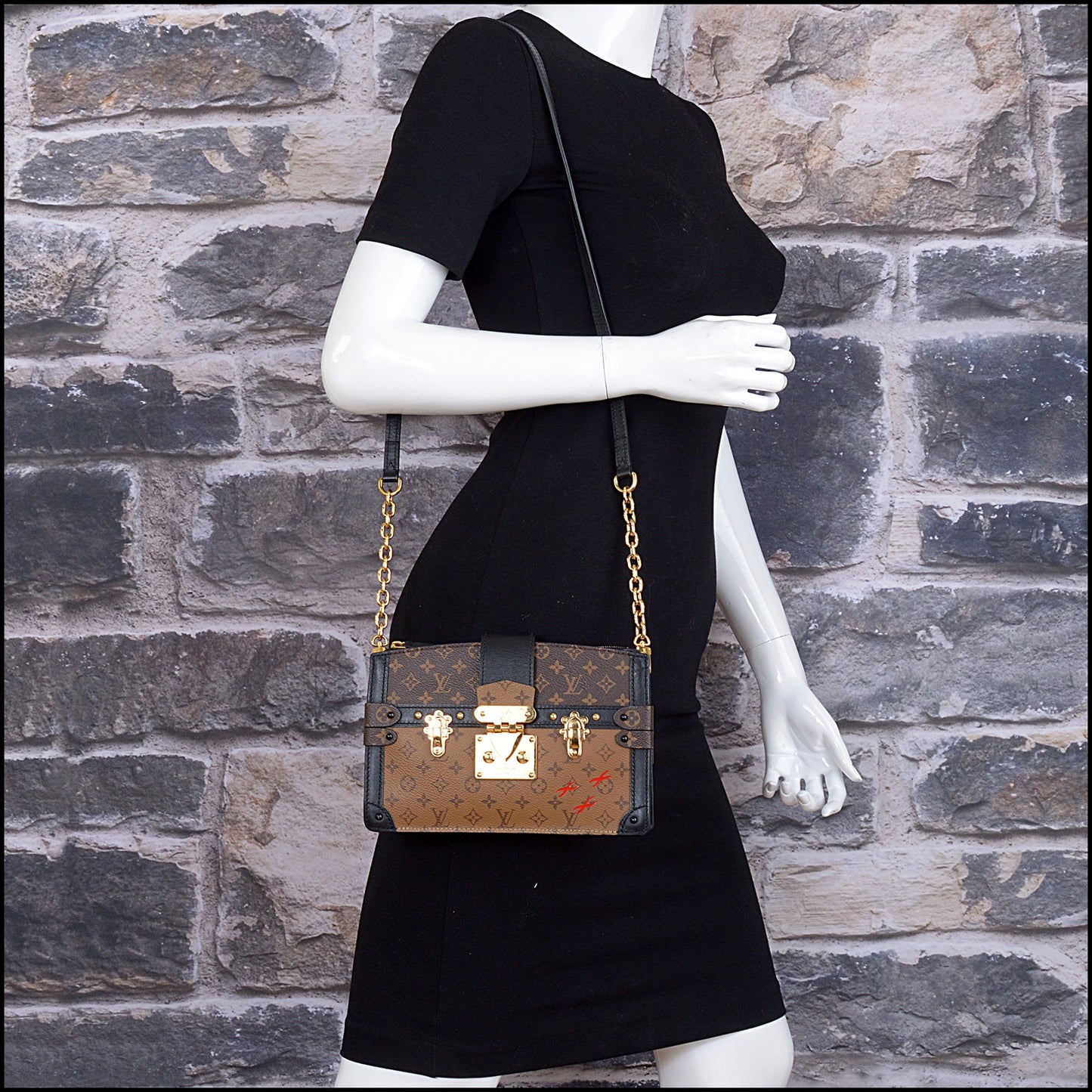 RDC15426 LOUIS VUITTON Brown Canvas Reverse Trunk Bag