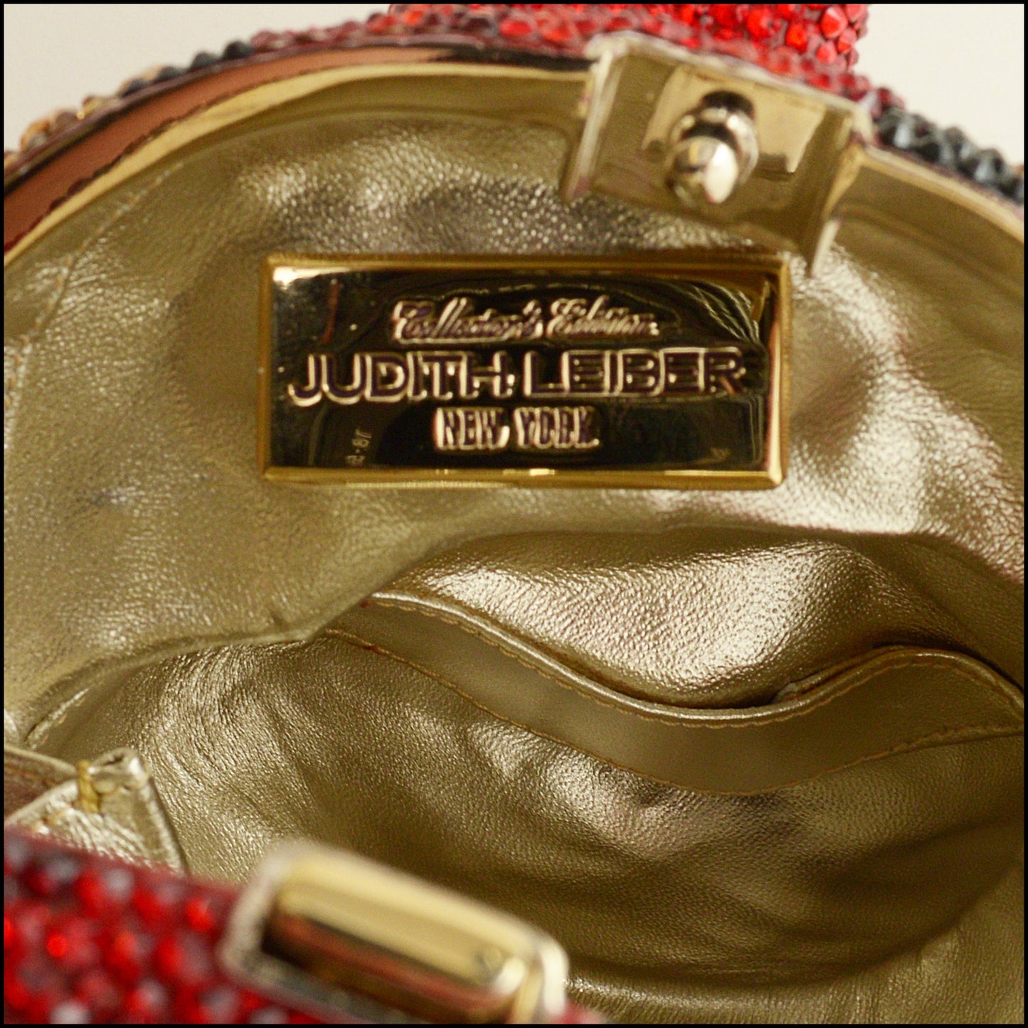 RDC15250 JUDITH LEIBER Red Snake Crystal Minaudiere Bag