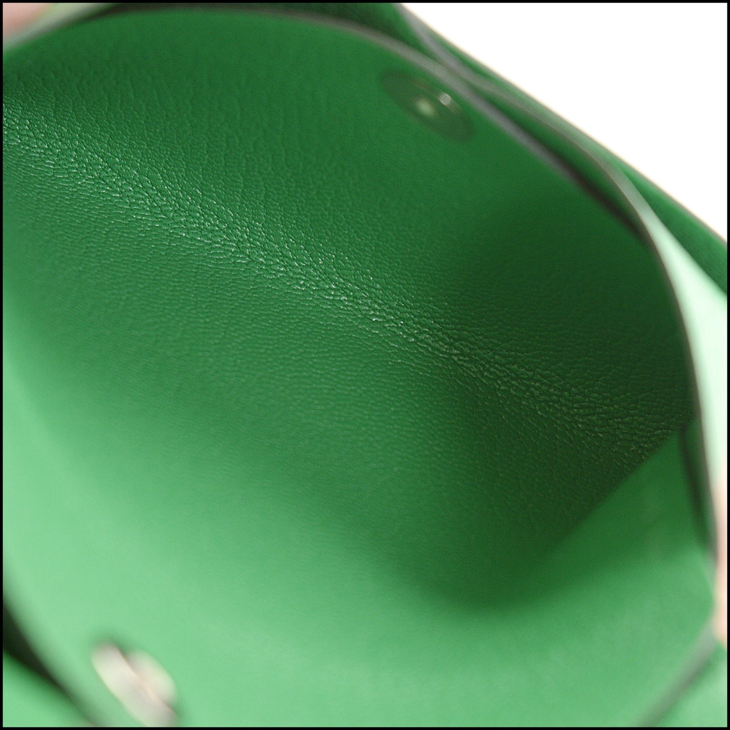 RDC14895 HERMES '22 Green Mysore Chevre Calvi Duo Compact Wallet
